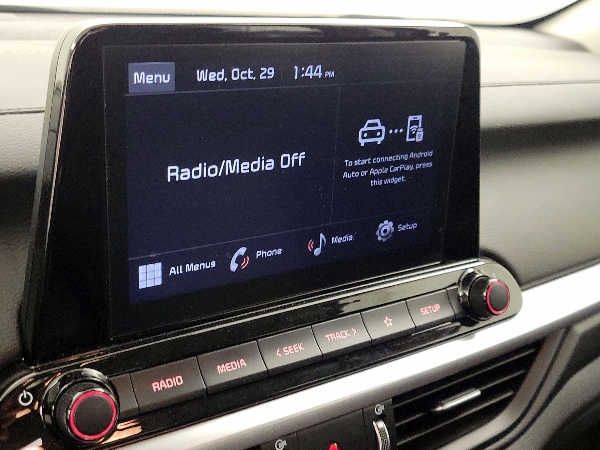 Thumbnail: 2023 Kia Forte - 15