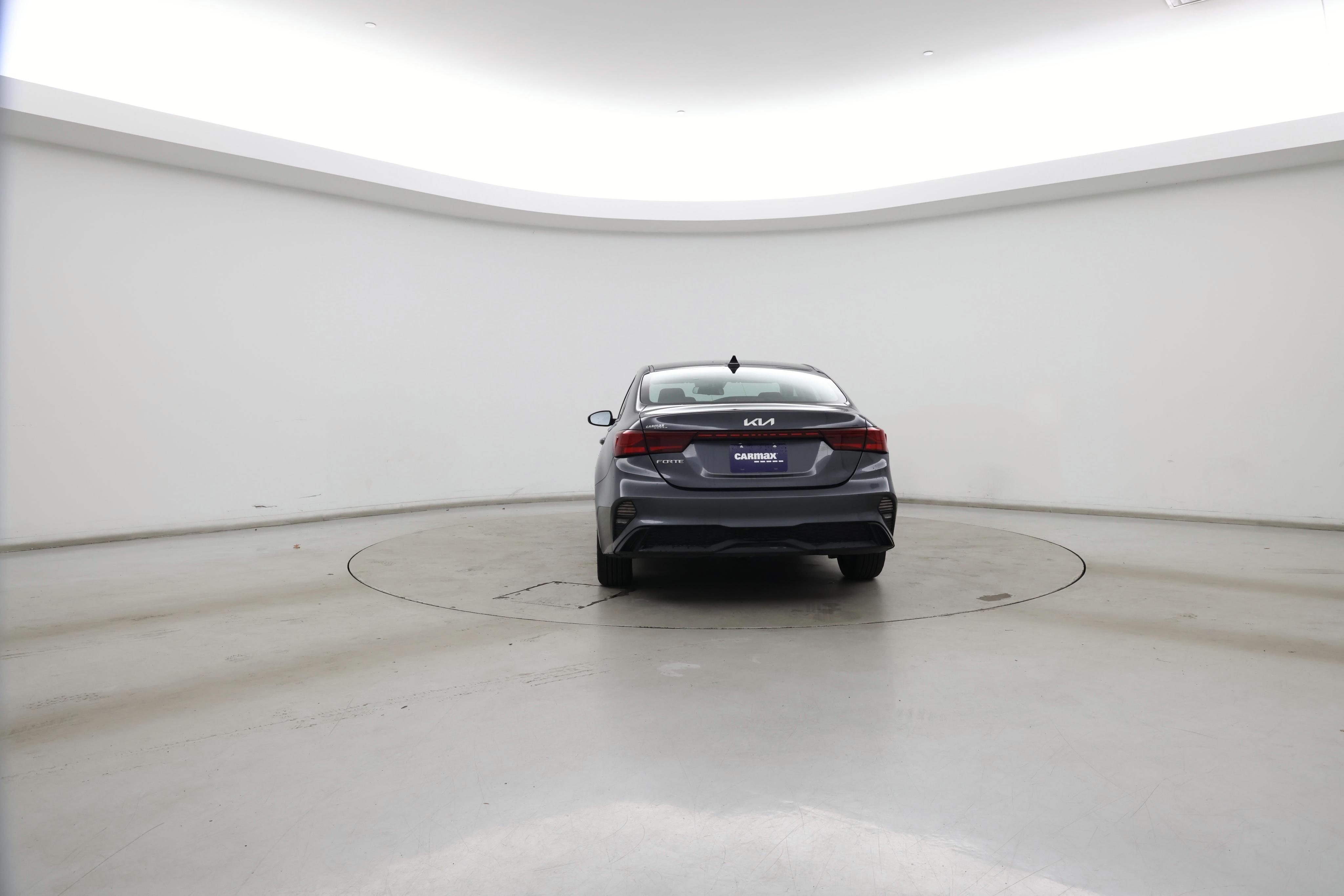 Thumbnail: 2023 Kia Forte - 6