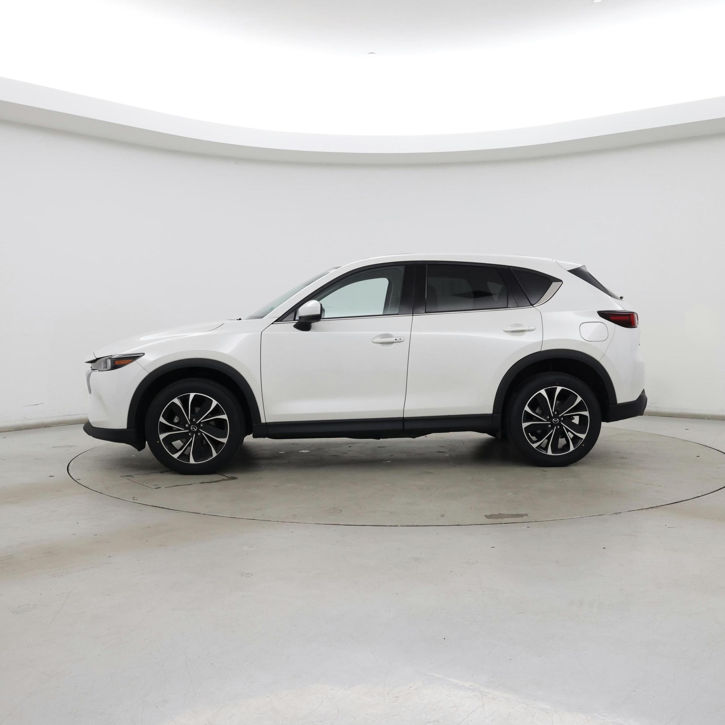 Thumbnail: 2023 Mazda CX-5 - 3