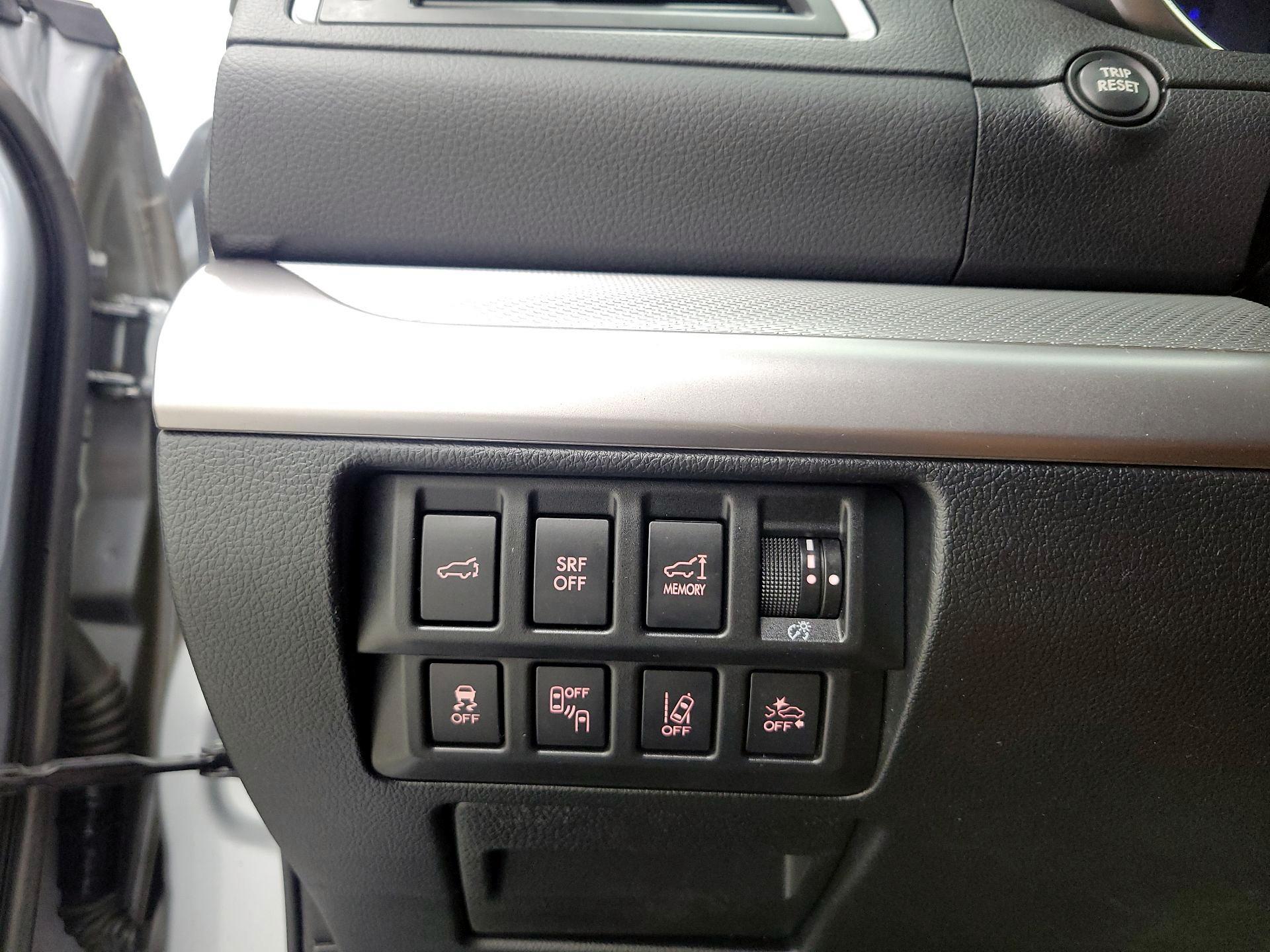 Thumbnail: 2015 Subaru Outback - 13