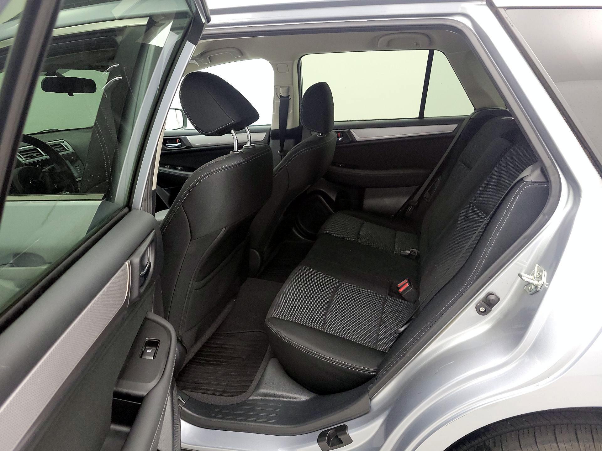 Thumbnail: 2015 Subaru Outback - 19