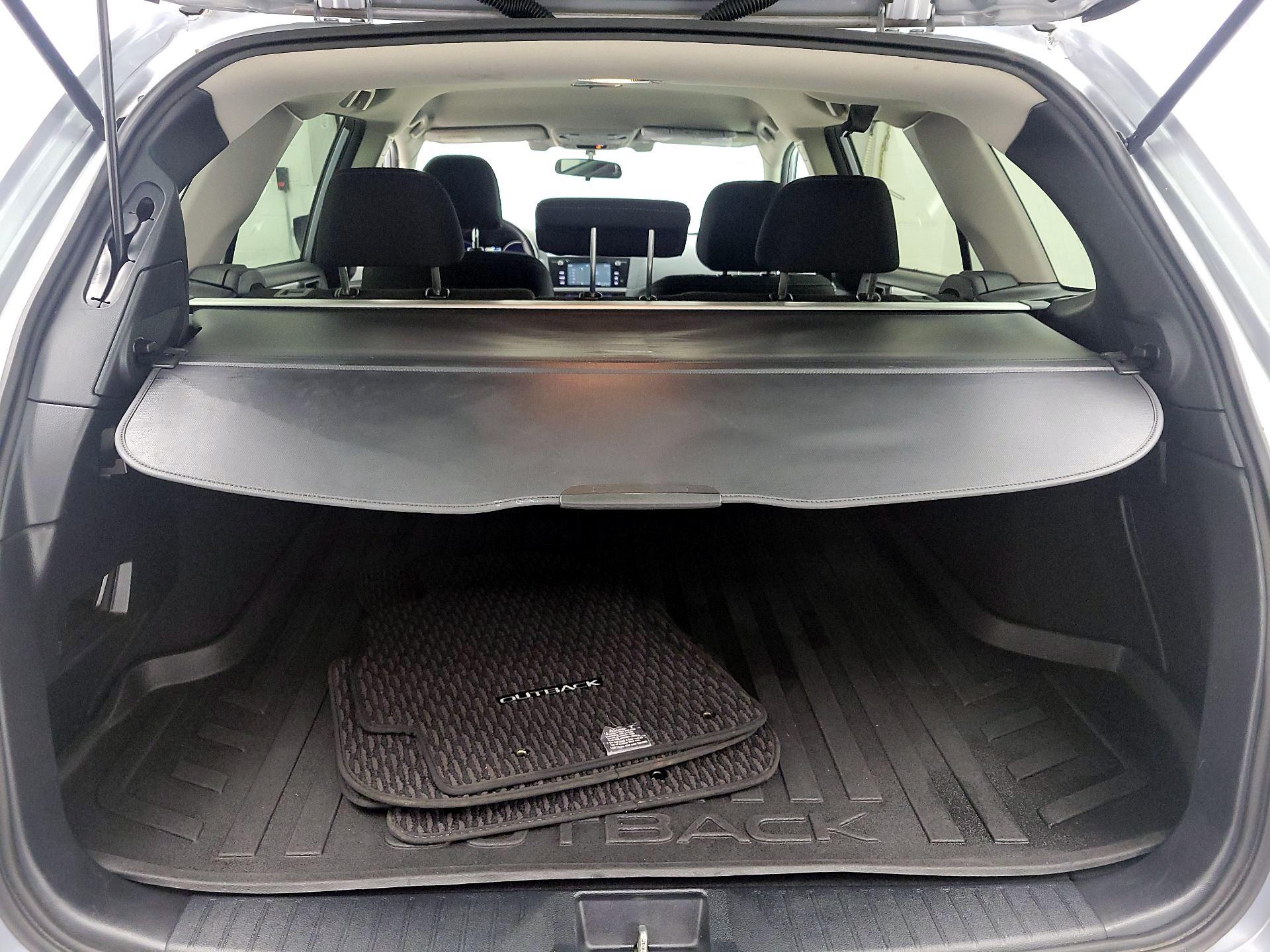 Thumbnail: 2015 Subaru Outback - 20