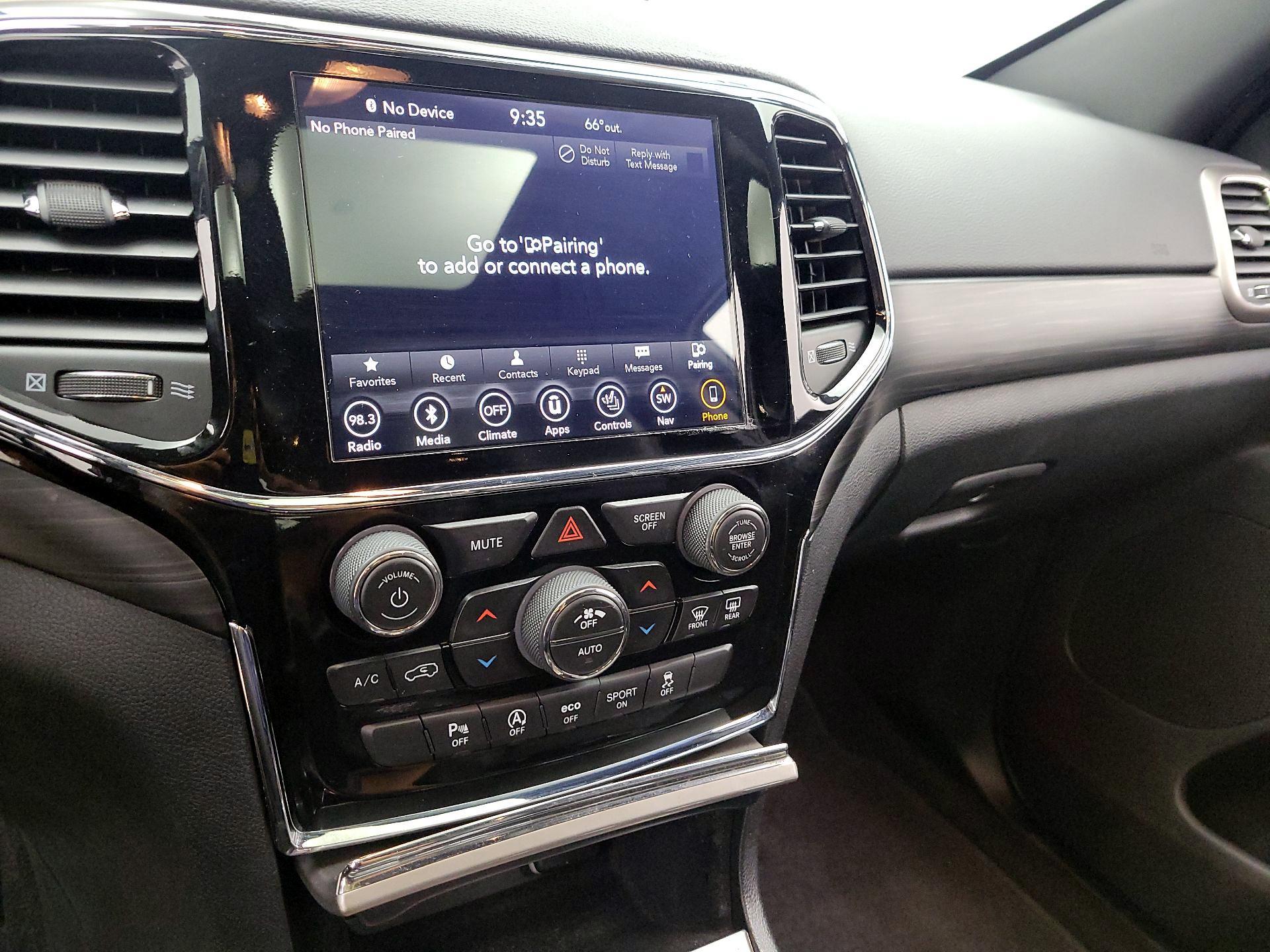 Thumbnail: 2019 Jeep Grand Cherokee - 17