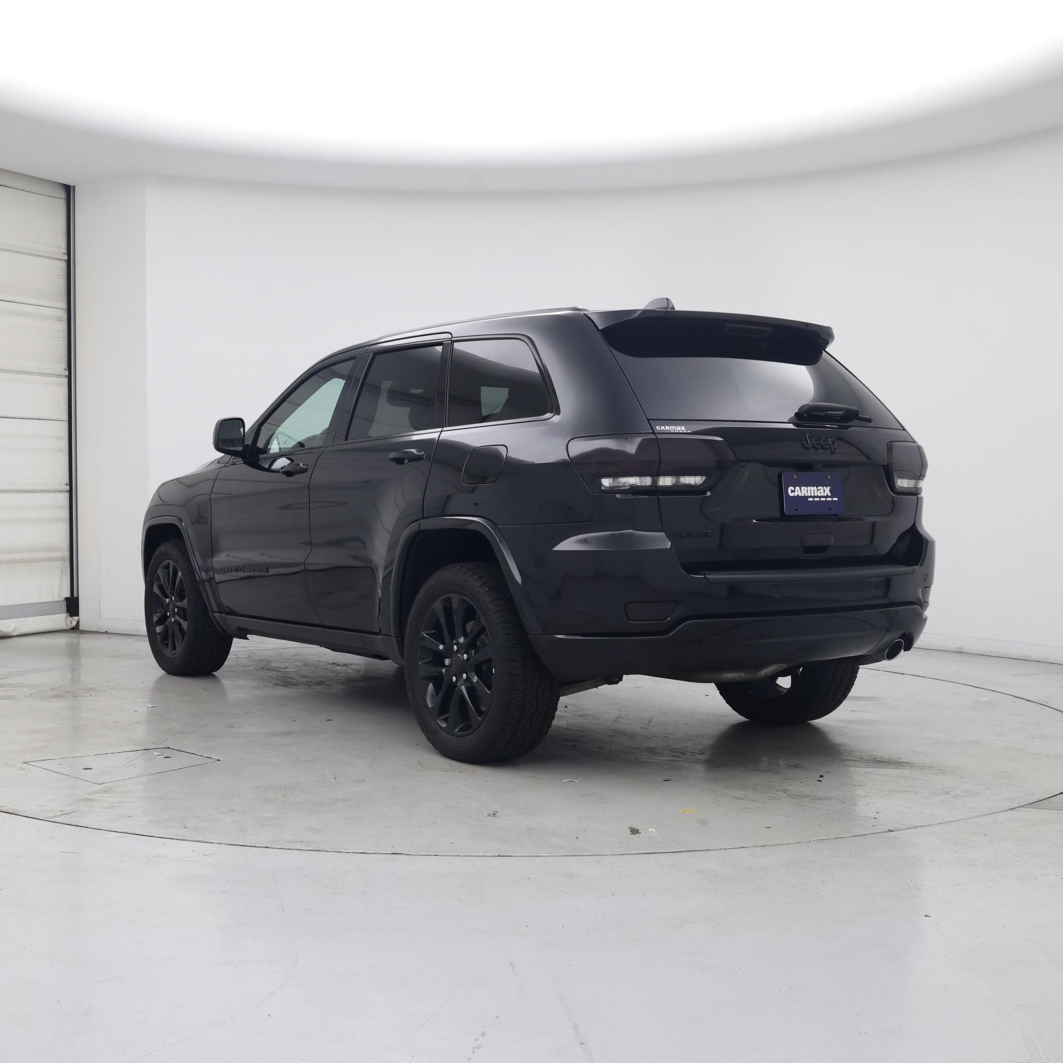 Thumbnail: 2019 Jeep Grand Cherokee - 2