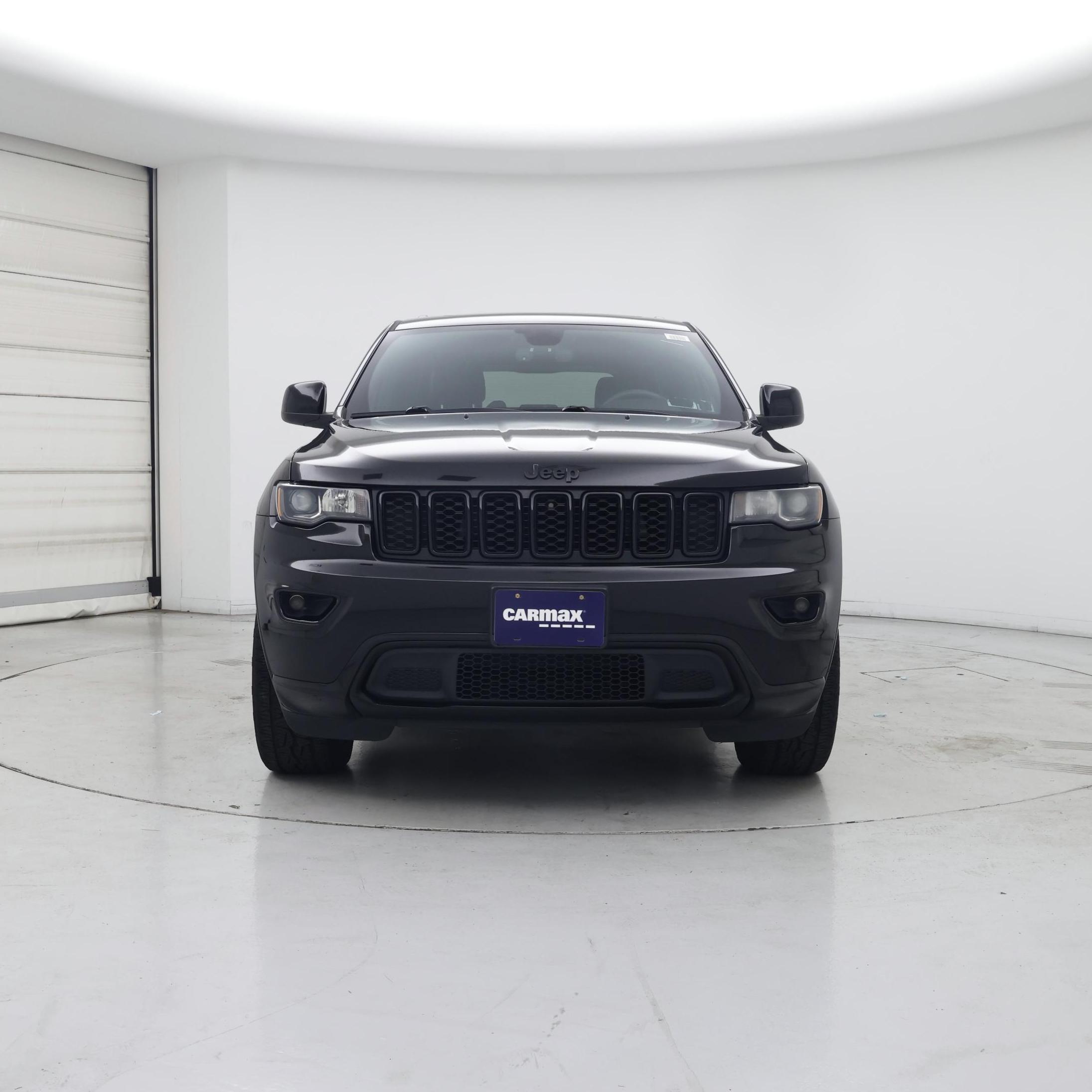 Thumbnail: 2019 Jeep Grand Cherokee - 5