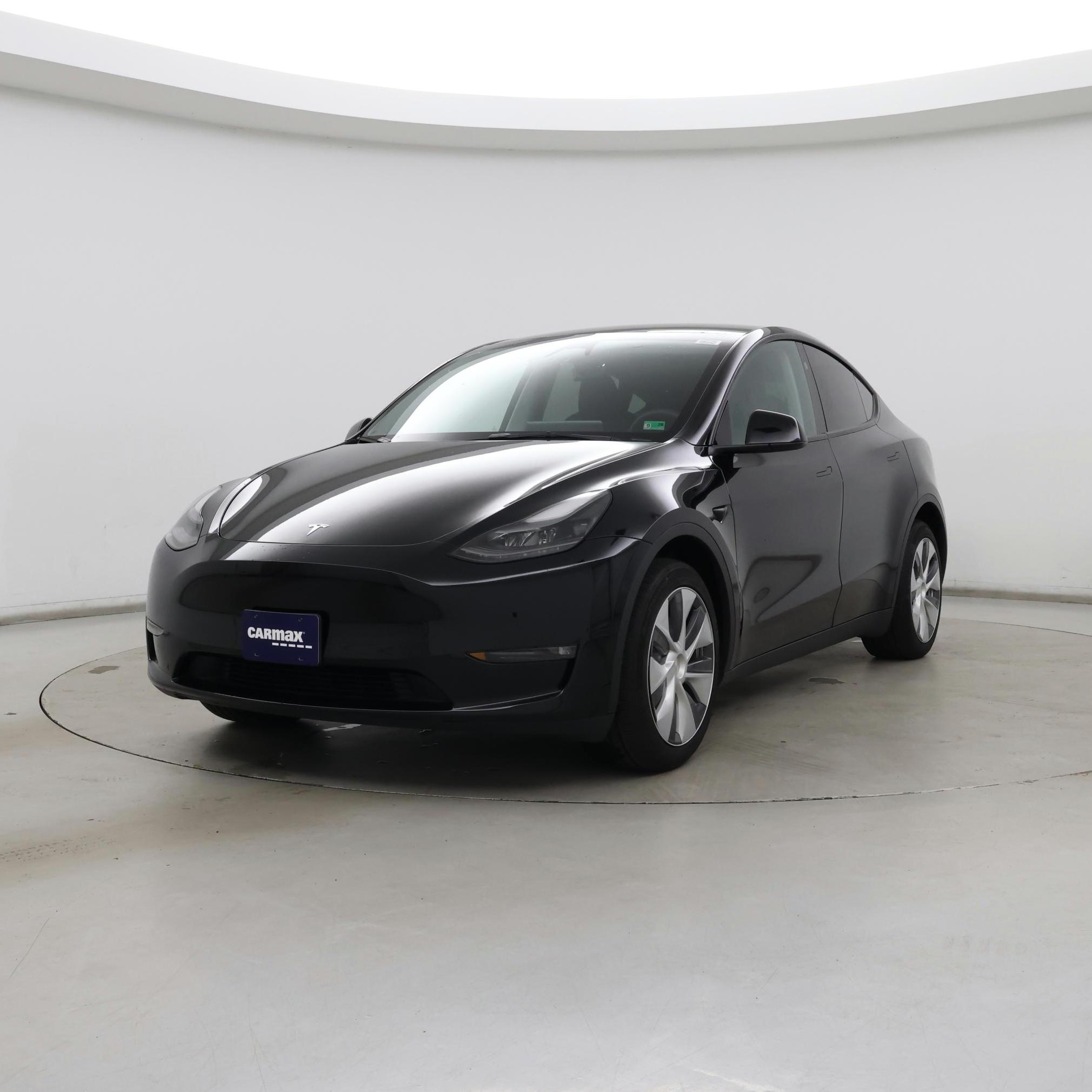 Thumbnail: 2023 Tesla Model Y - 4