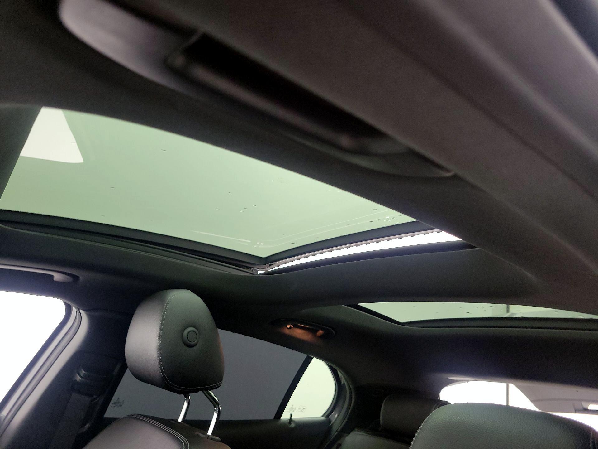Thumbnail: 2019 Mercedes-Benz E-Class - 19