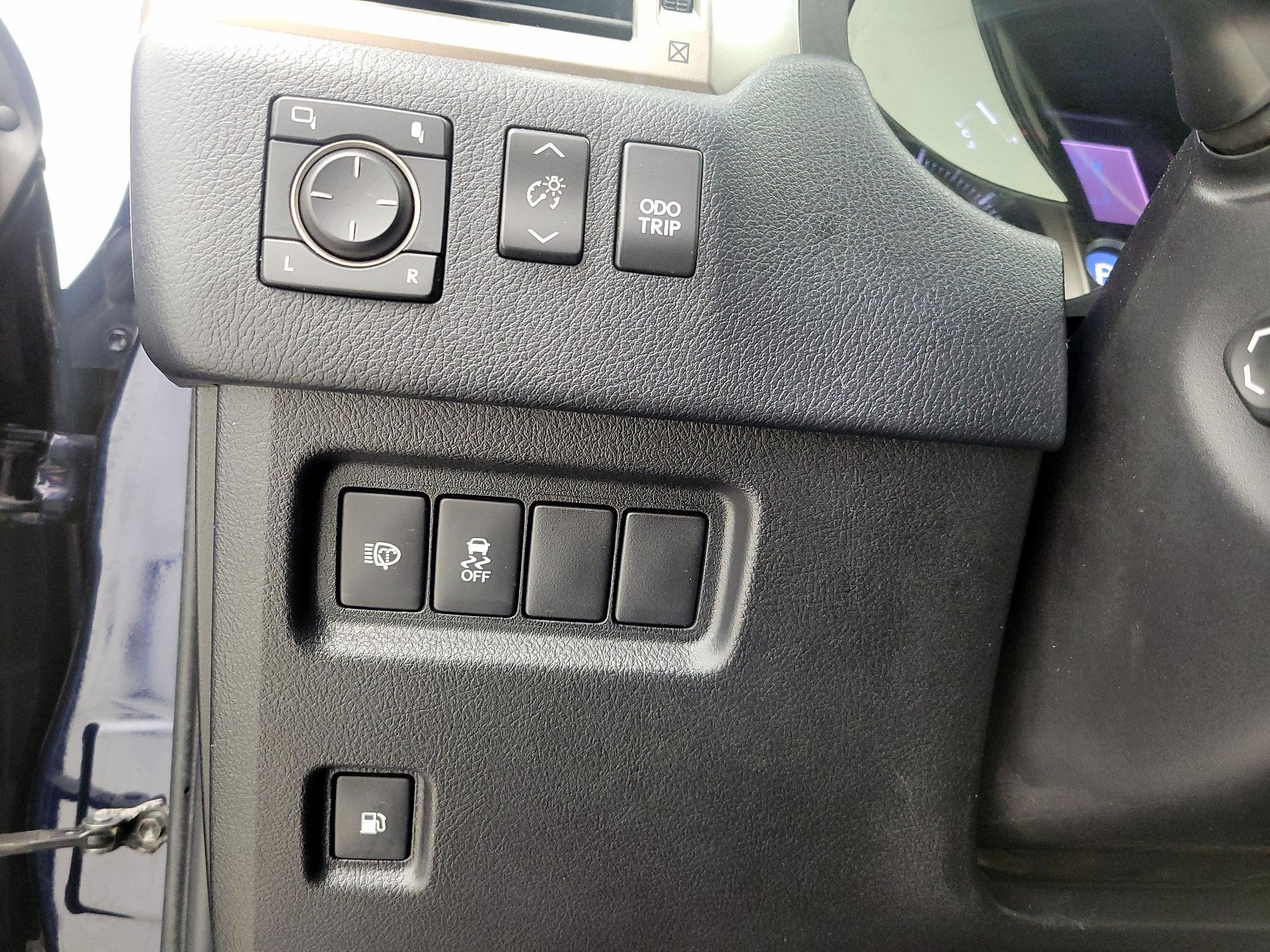 Thumbnail: 2019 Lexus GX - 13