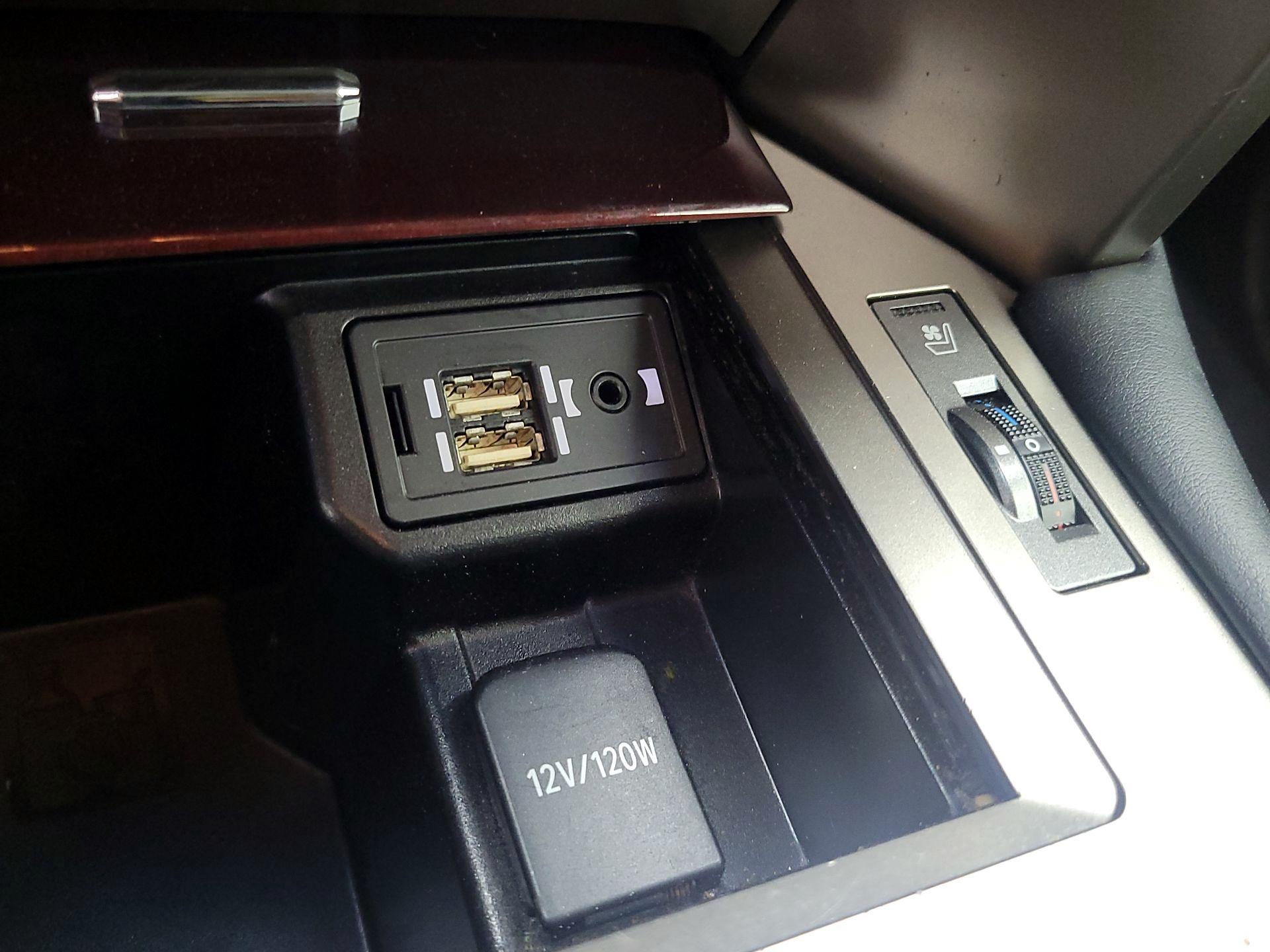 Thumbnail: 2019 Lexus GX - 19