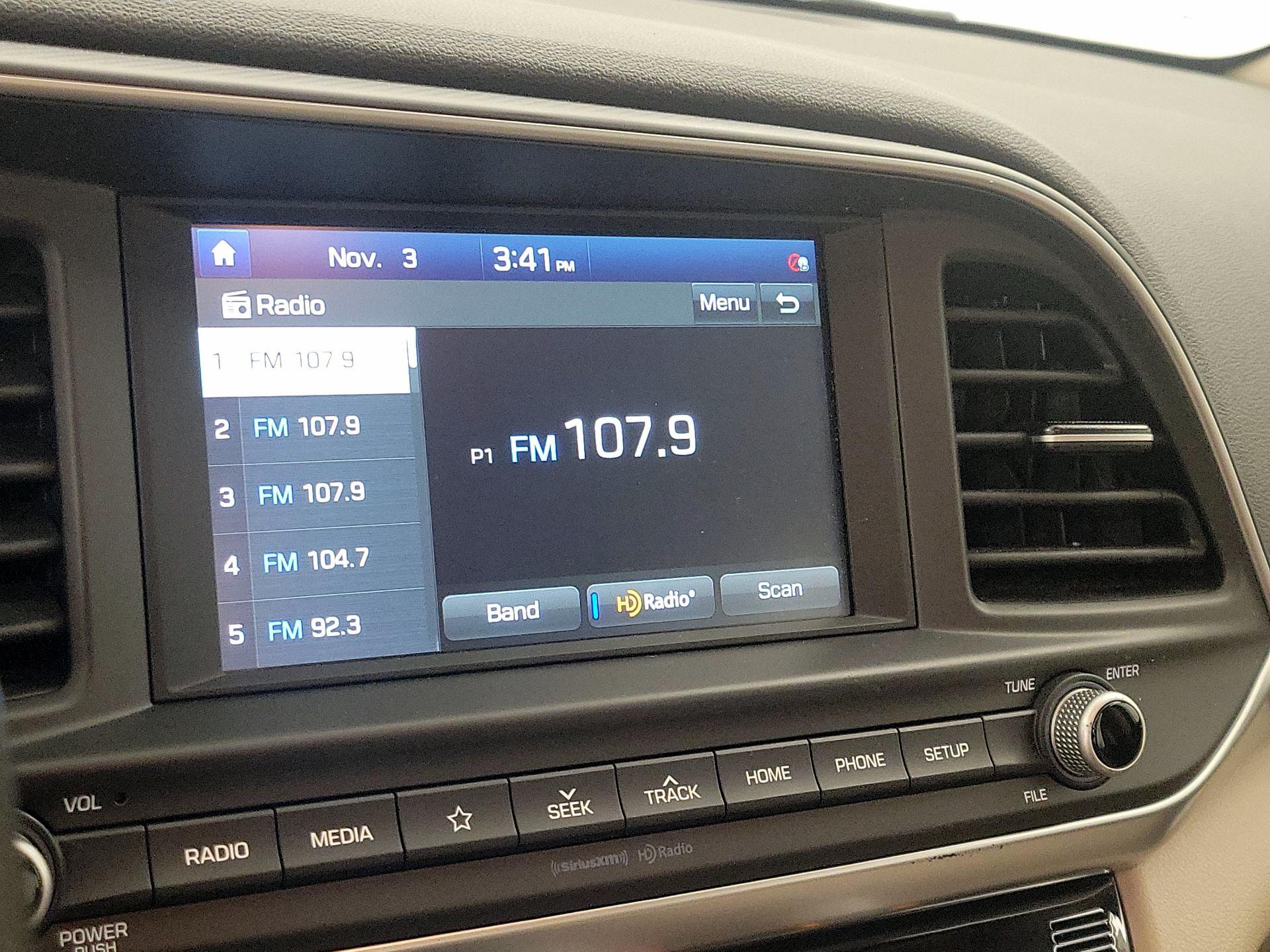 Thumbnail: 2020 Hyundai Elantra - 15