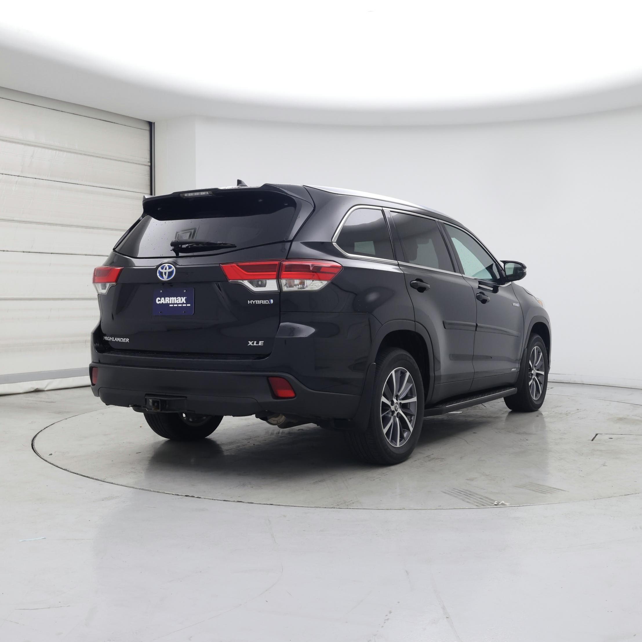 Thumbnail: 2019 Toyota Highlander - 8