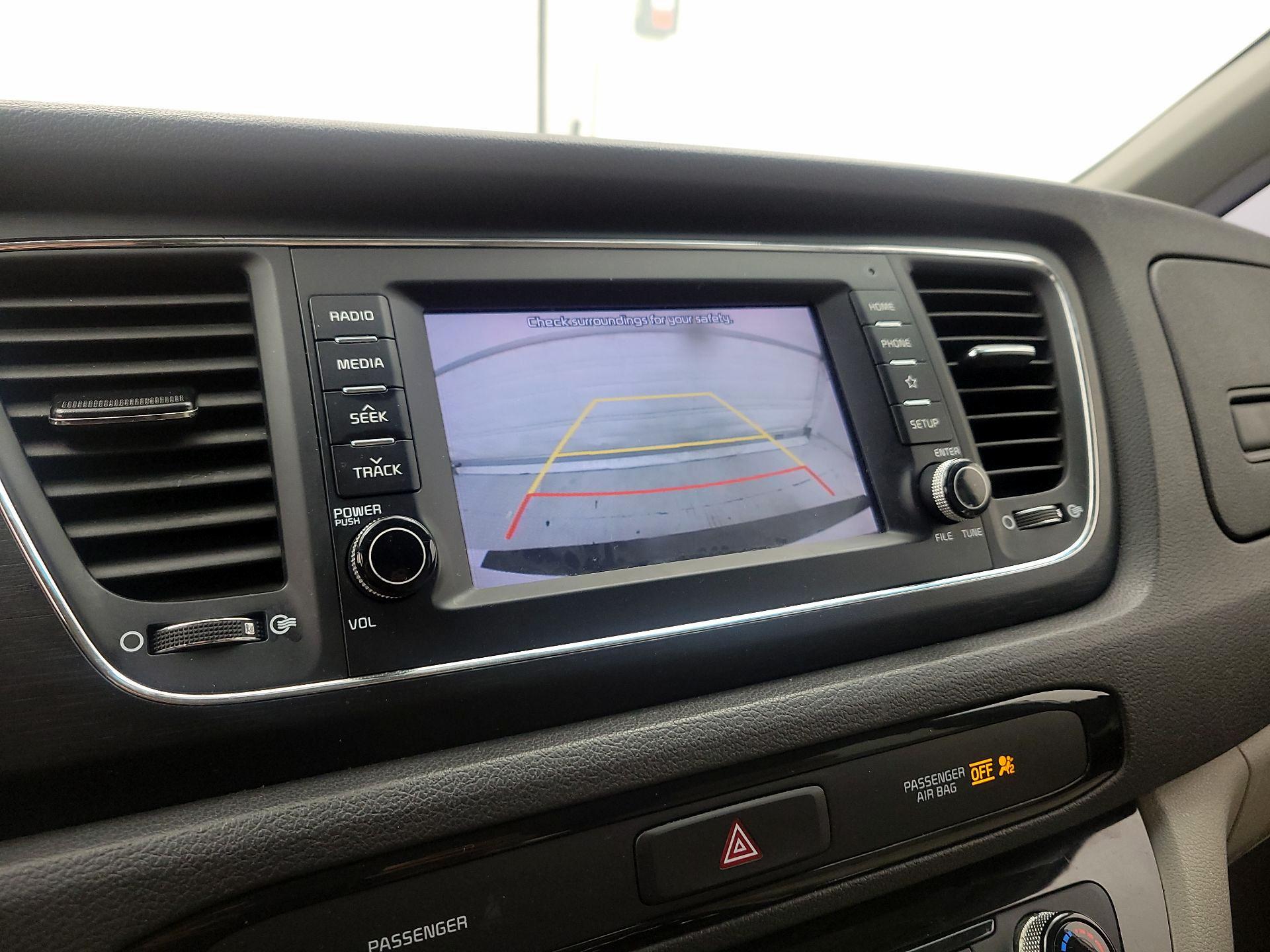 Thumbnail: 2019 Kia Sedona - 14
