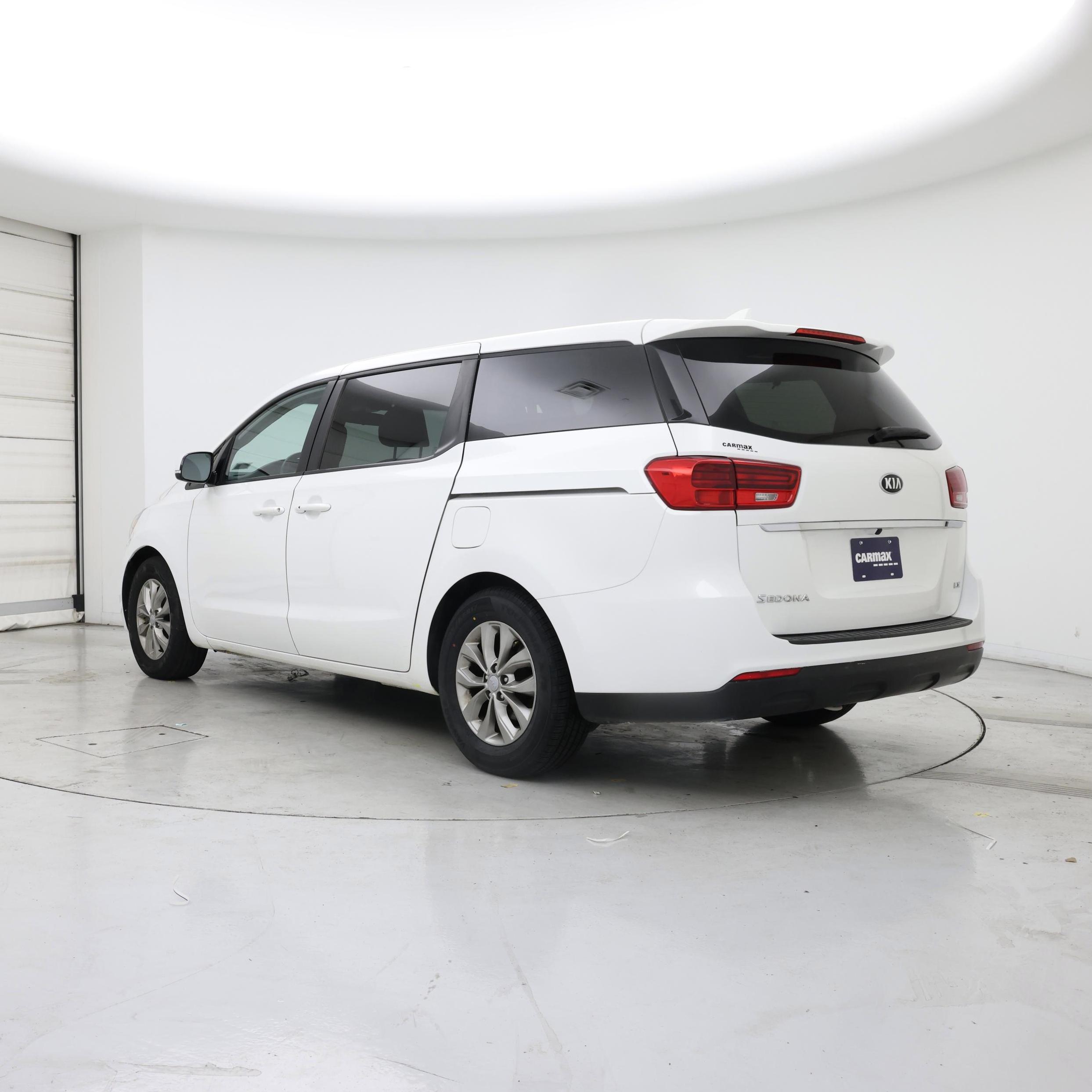 Thumbnail: 2019 Kia Sedona - 2
