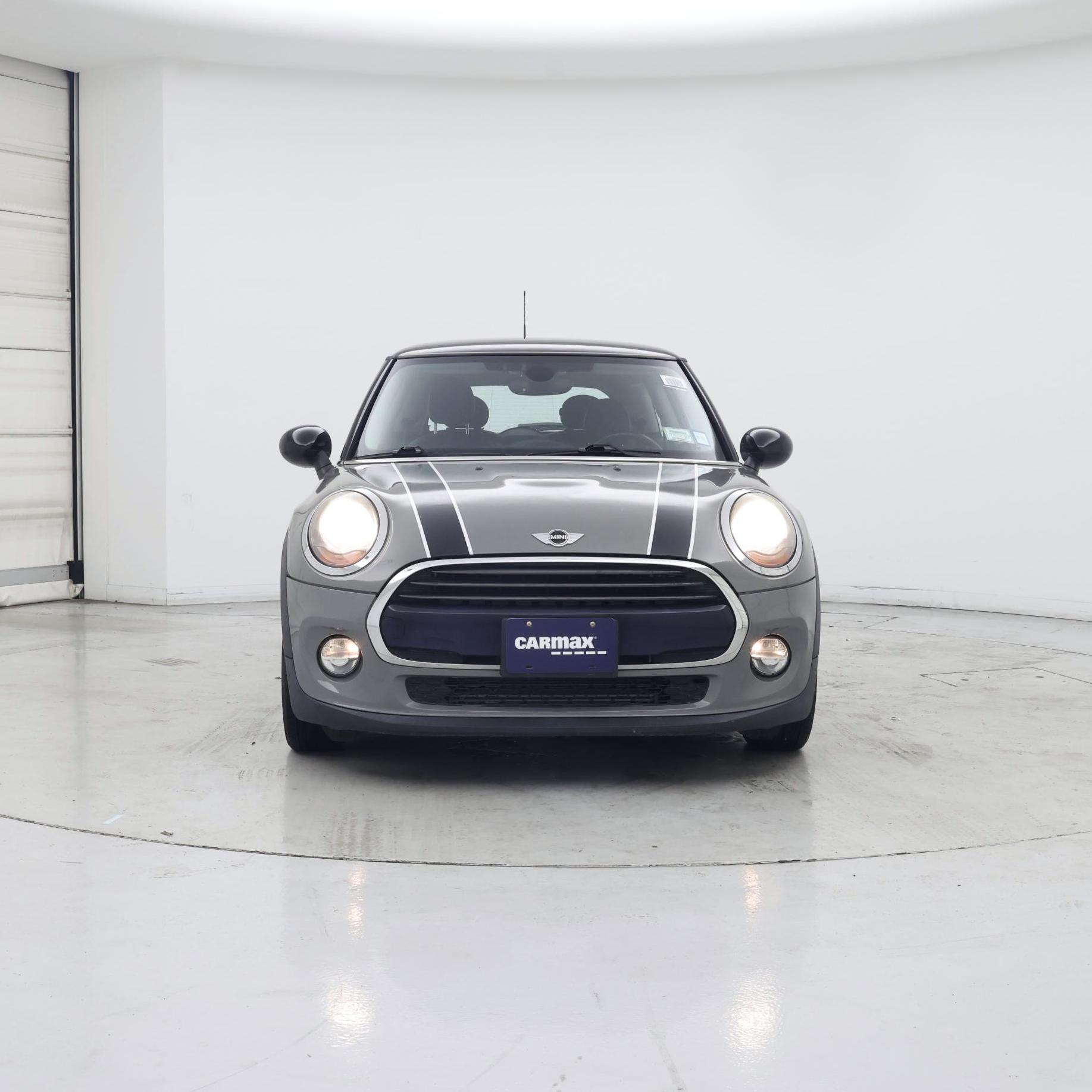 Thumbnail: 2017 MINI Cooper Hardtop - 5