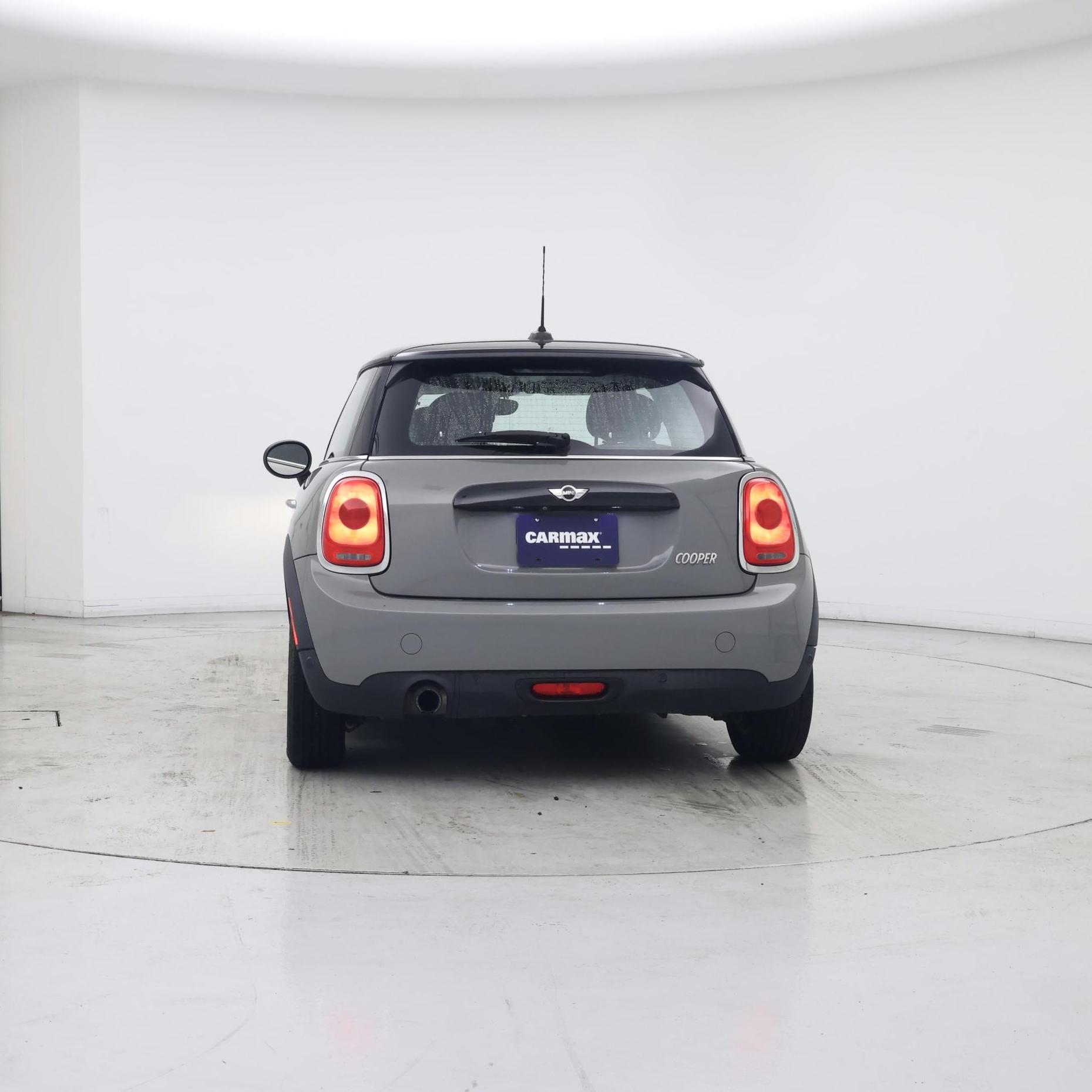 Thumbnail: 2017 MINI Cooper Hardtop - 6