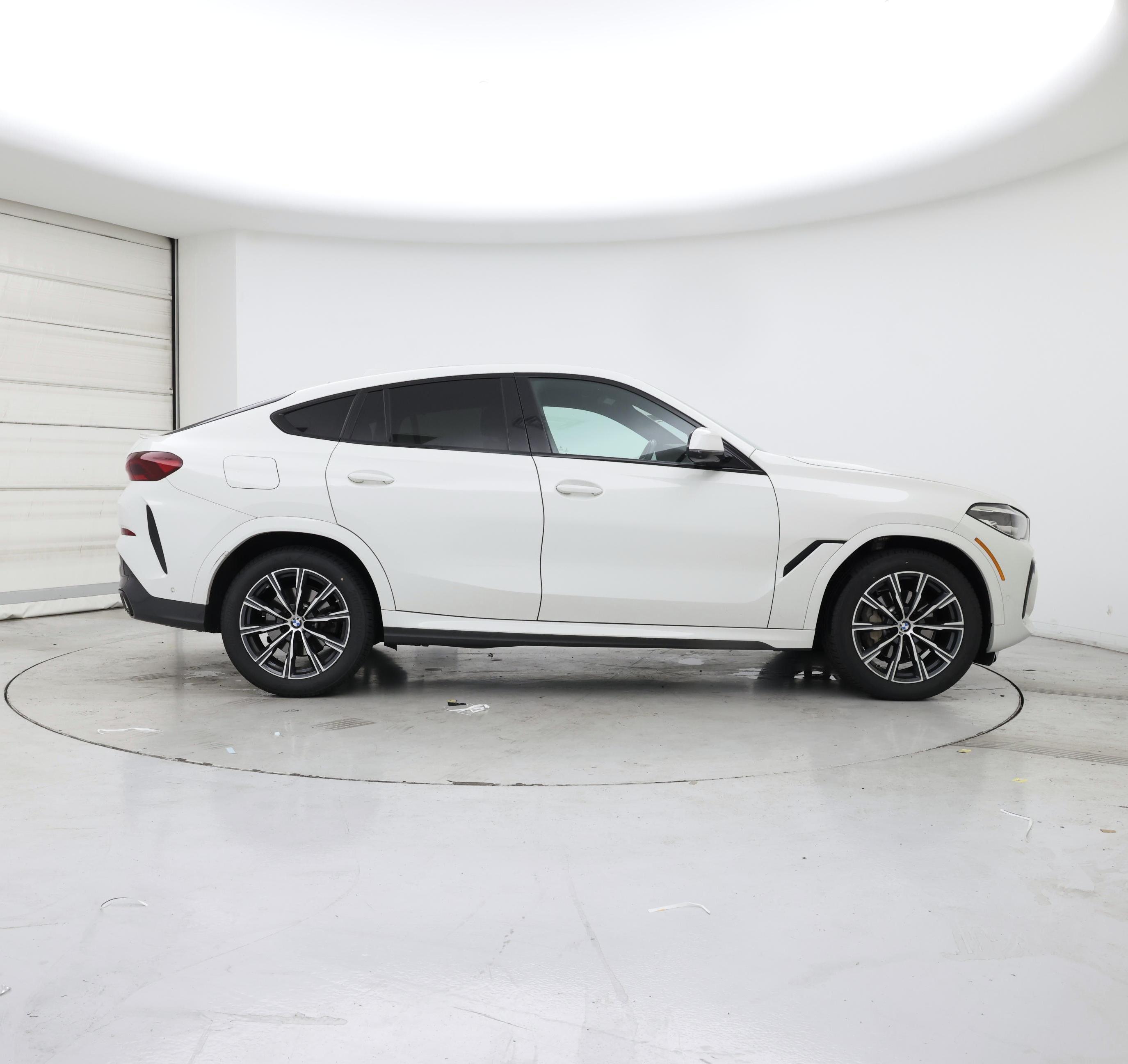 Thumbnail: 2023 BMW X6 - 7