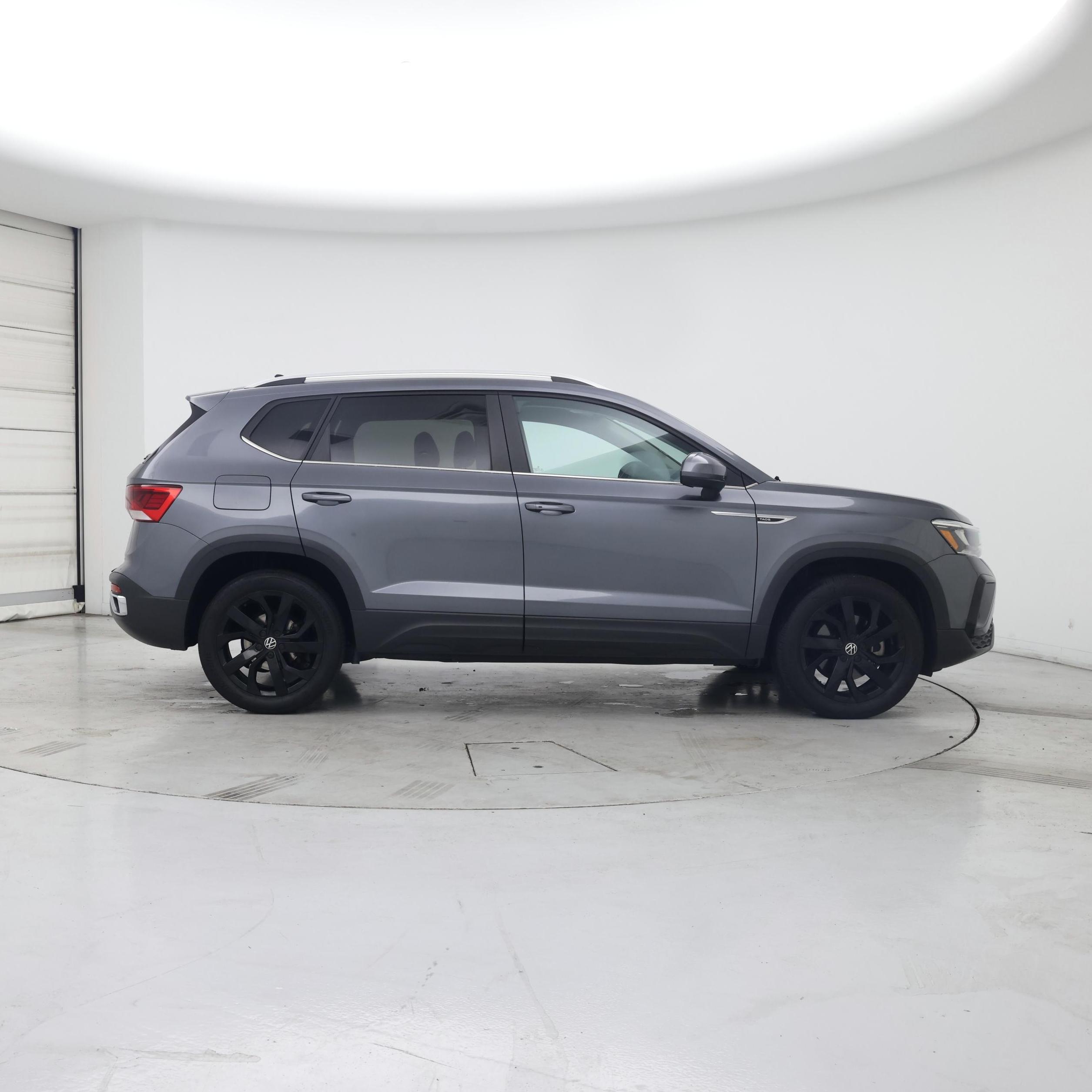 Thumbnail: 2022 Volkswagen Taos - 7