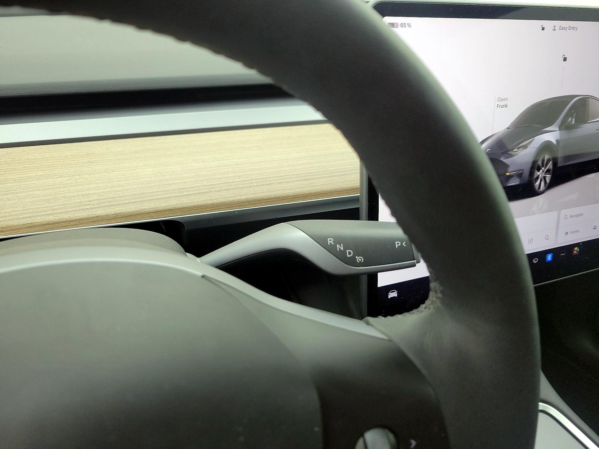 Thumbnail: 2023 Tesla Model Y - 17