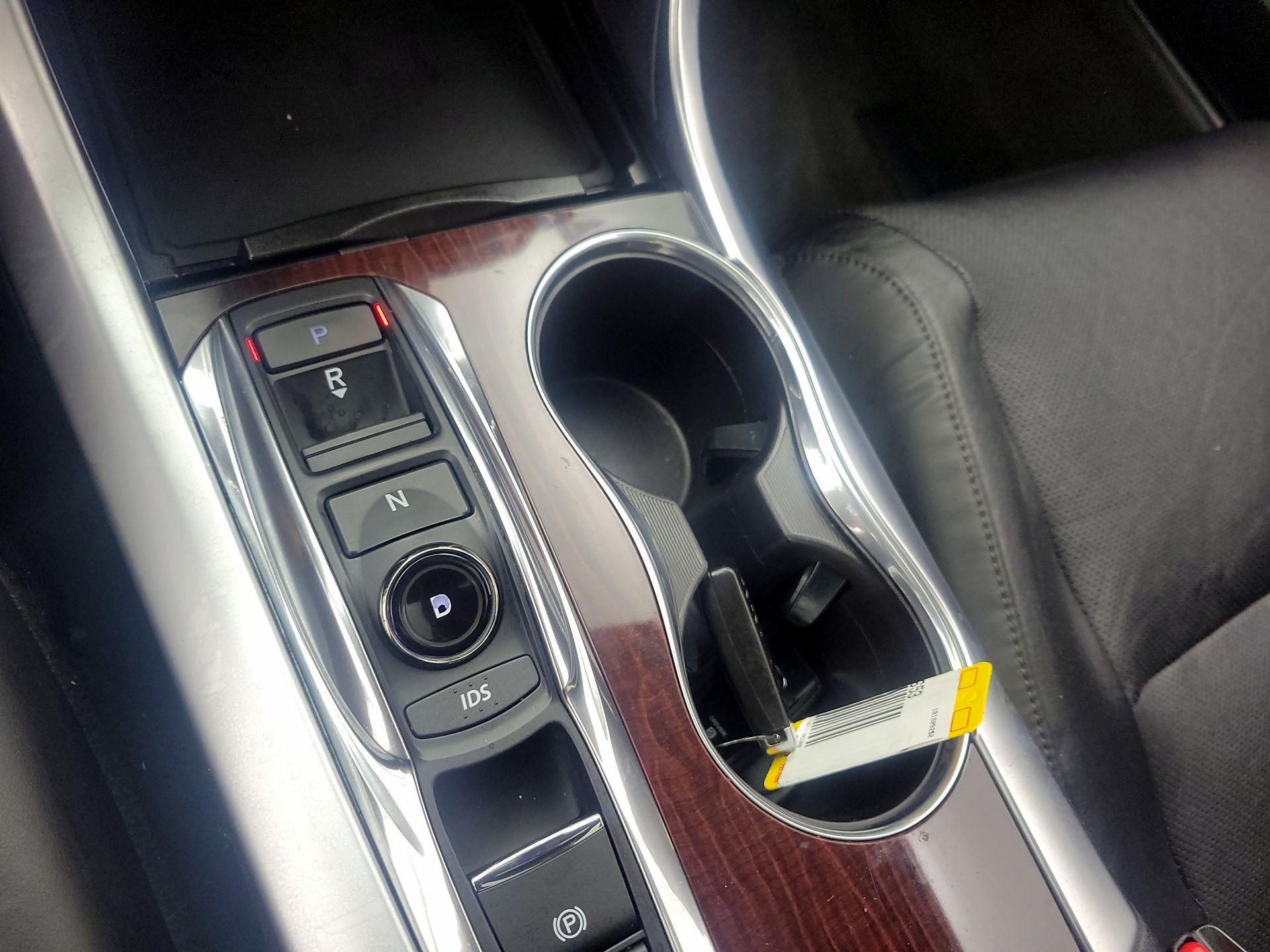 Thumbnail: 2016 Acura TLX - 17