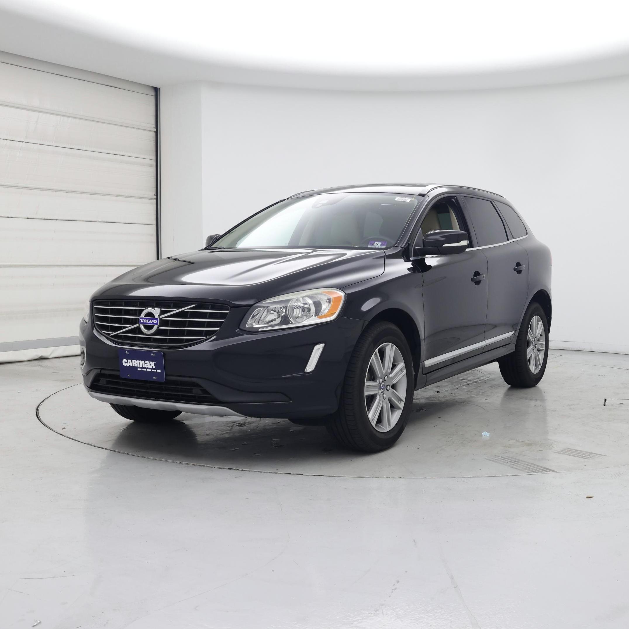 Thumbnail: 2016 Volvo XC60 - 4