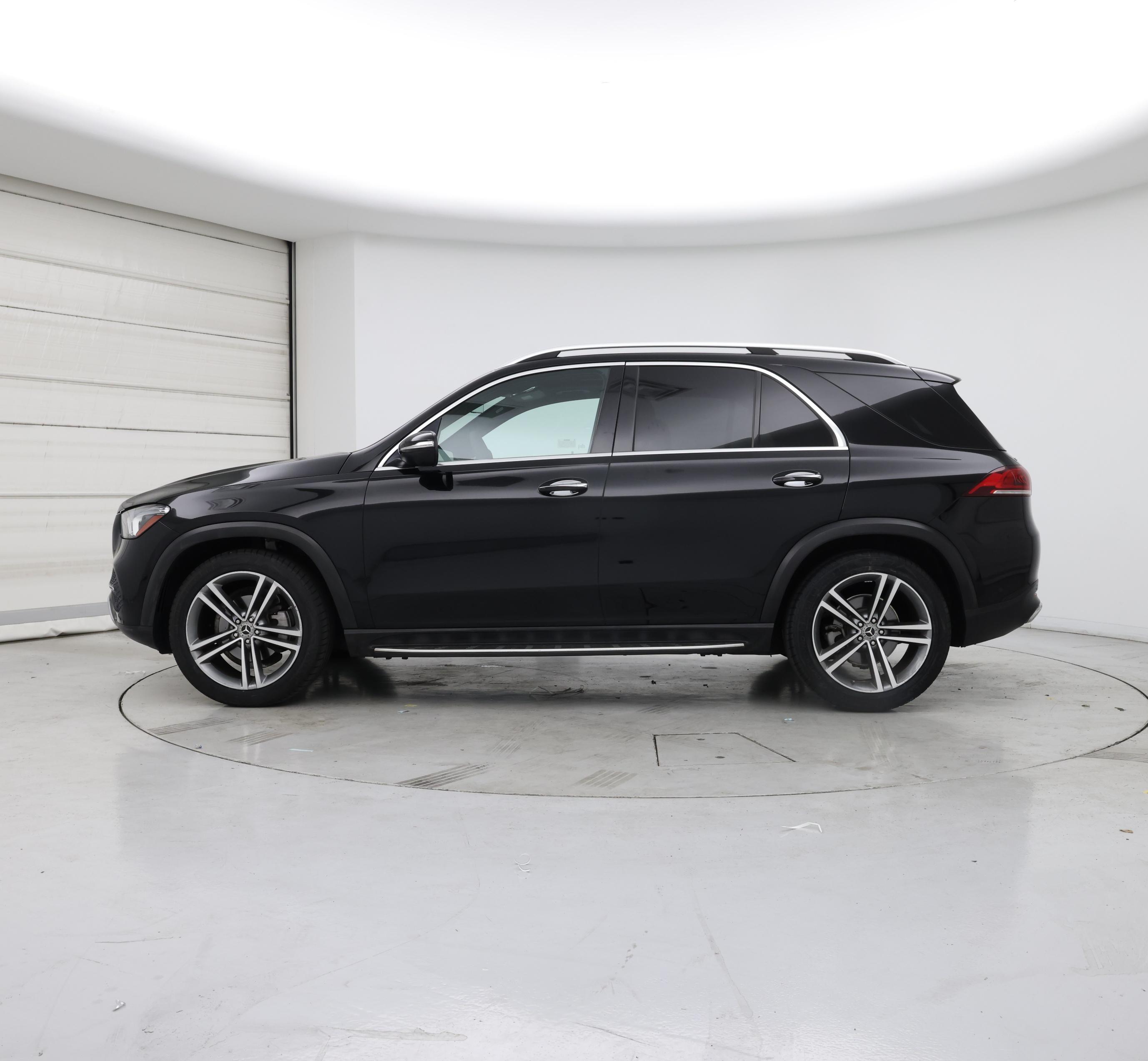 Thumbnail: 2020 Mercedes-Benz GLE - 3
