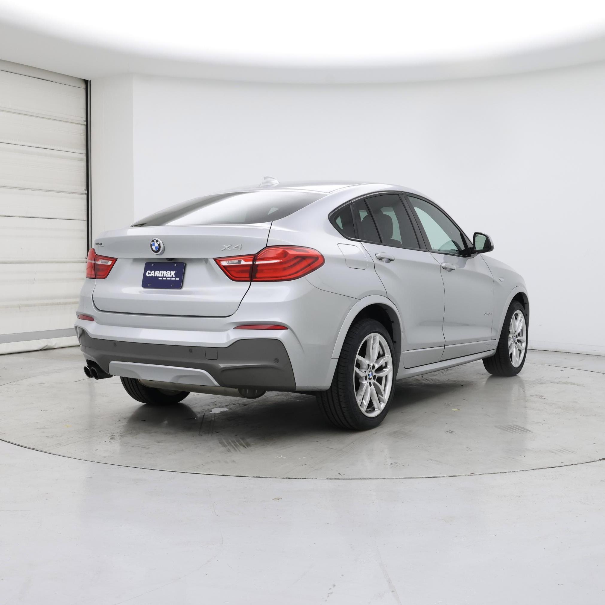 Thumbnail: 2016 BMW X4 - 8