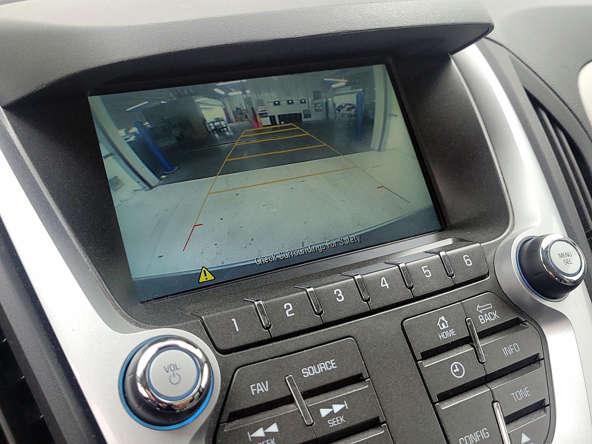 Thumbnail: 2015 Chevrolet Equinox - 13