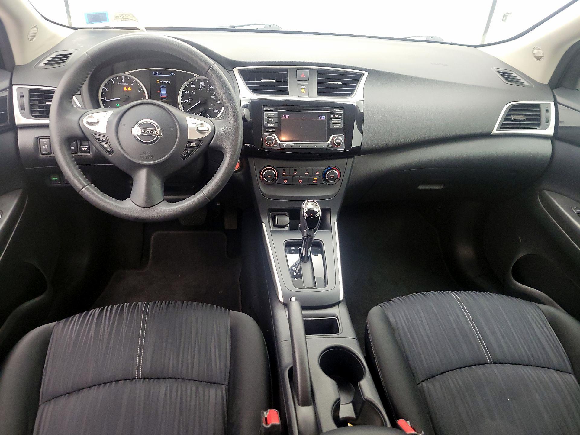 Thumbnail: 2017 Nissan Sentra - 9