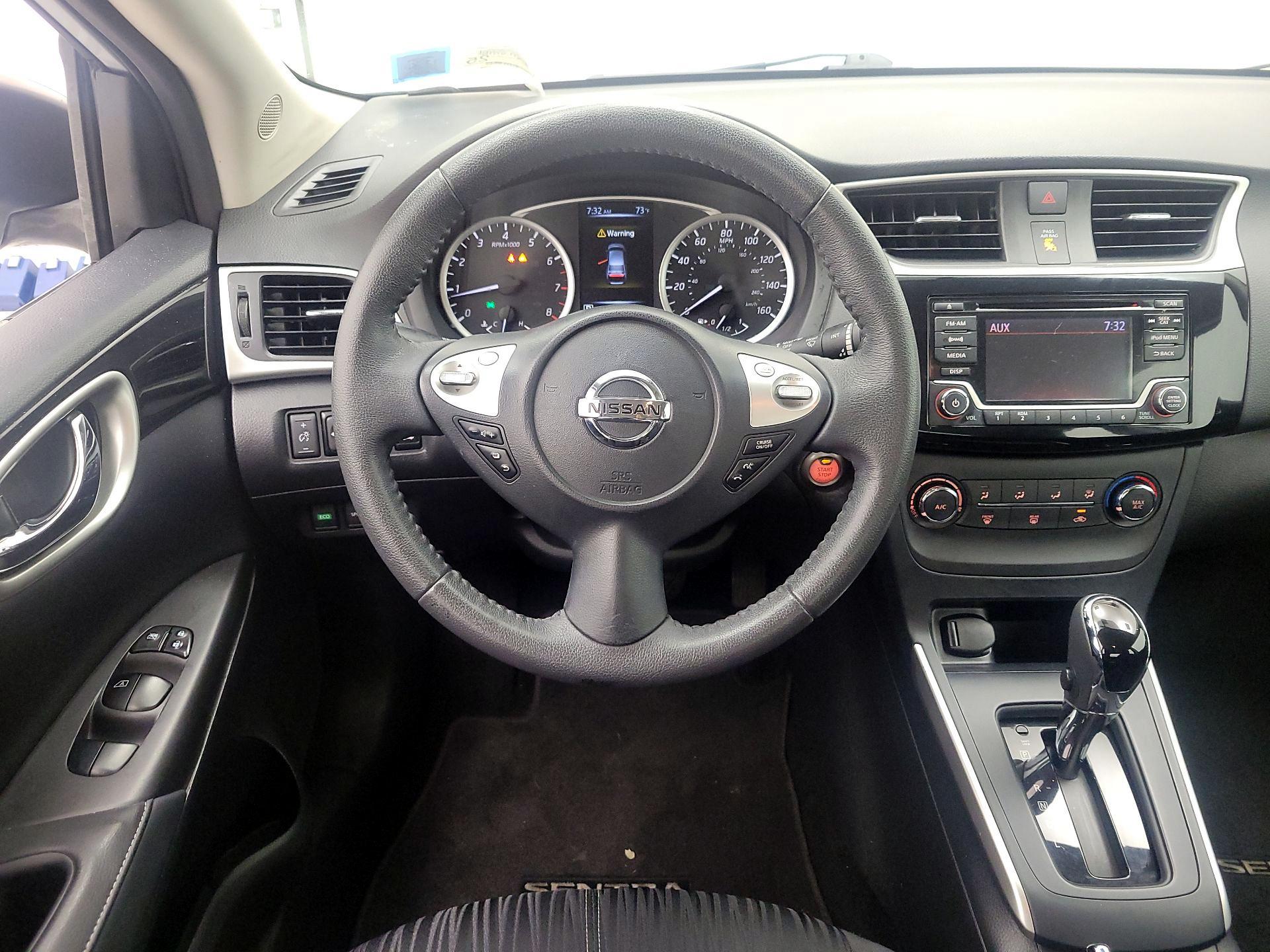 Thumbnail: 2017 Nissan Sentra - 10