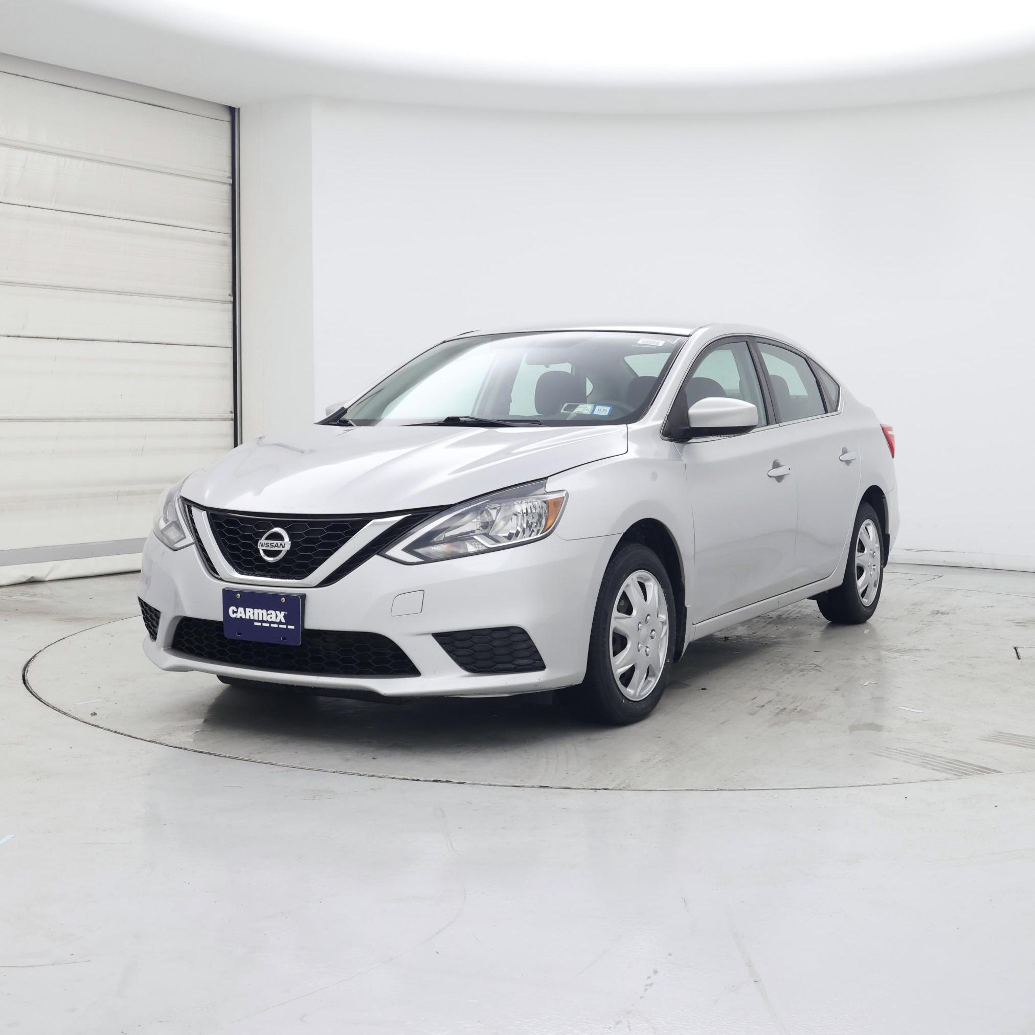 Thumbnail: 2017 Nissan Sentra - 4
