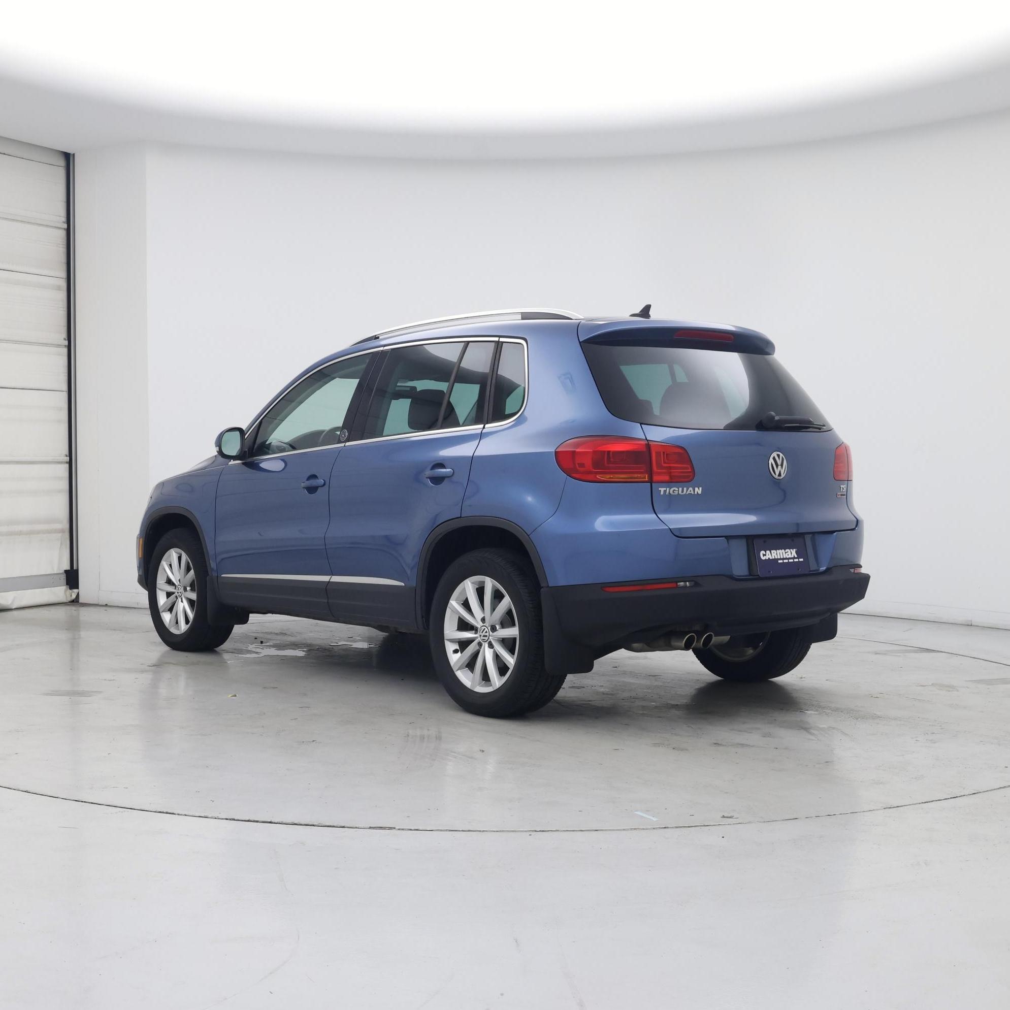 Thumbnail: 2017 Volkswagen Tiguan - 2
