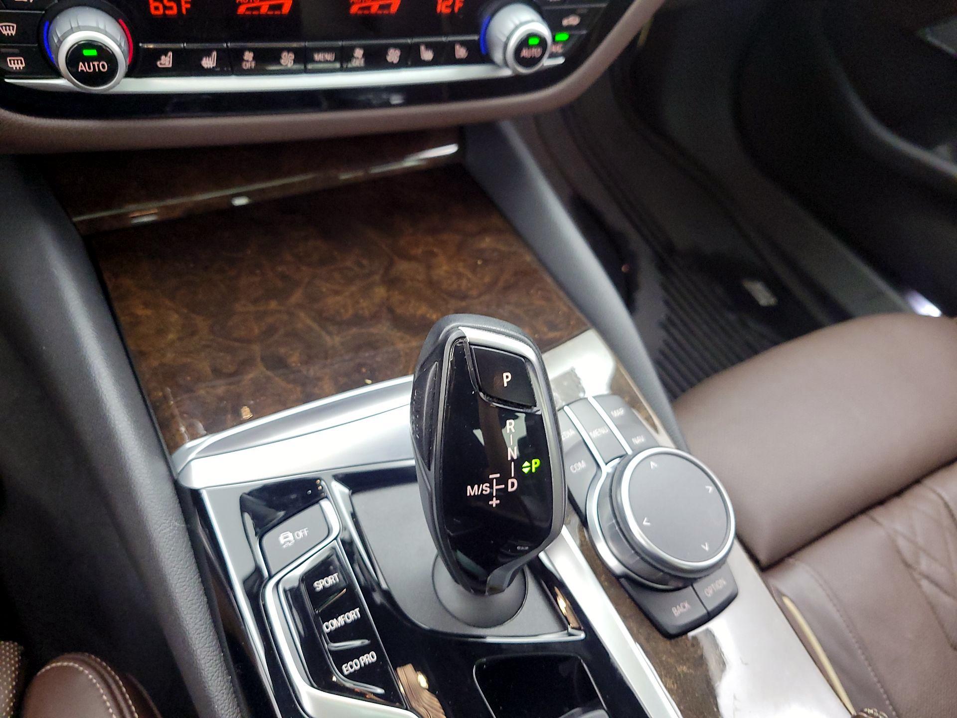 Thumbnail: 2019 BMW 5 Series - 17