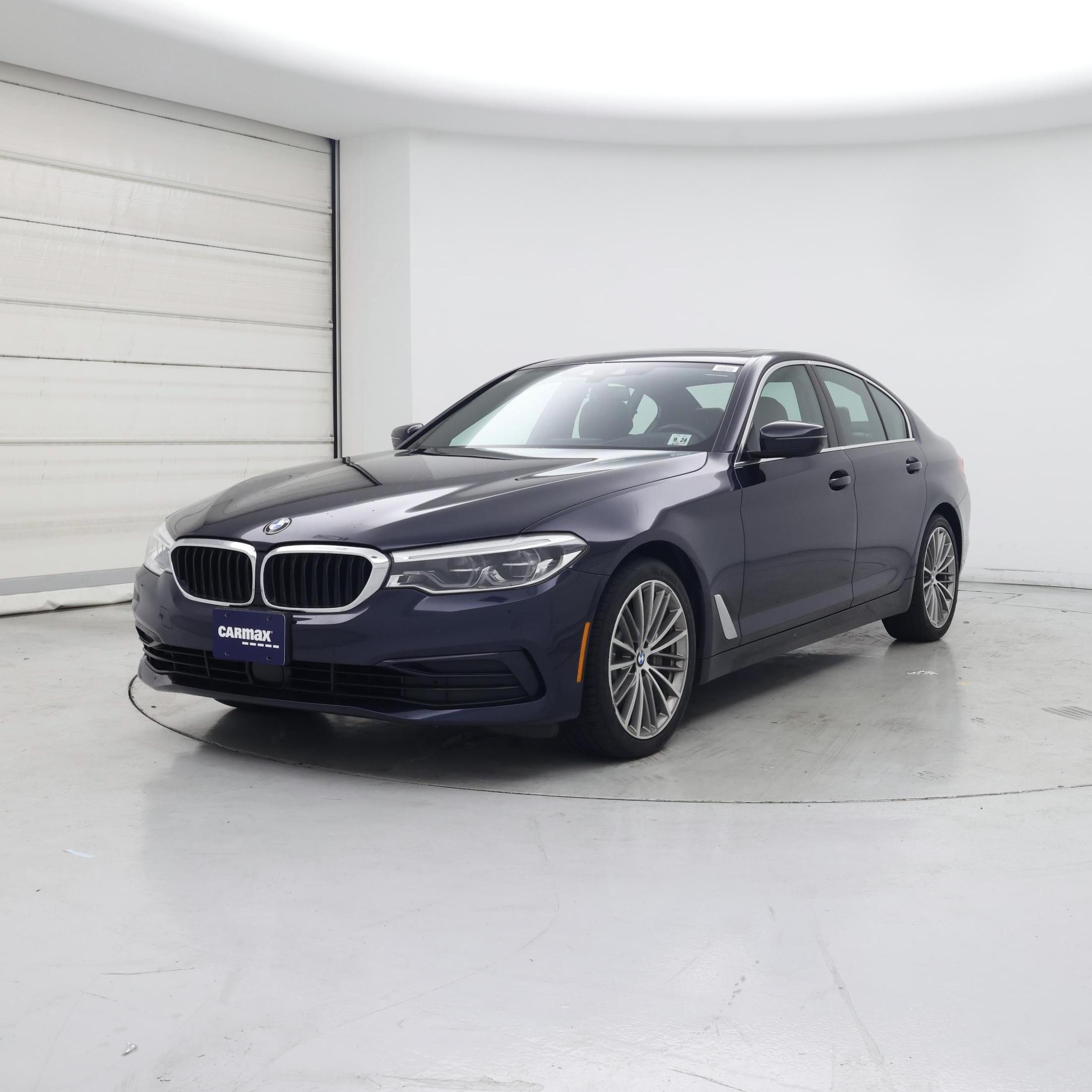 Thumbnail: 2019 BMW 5 Series - 4