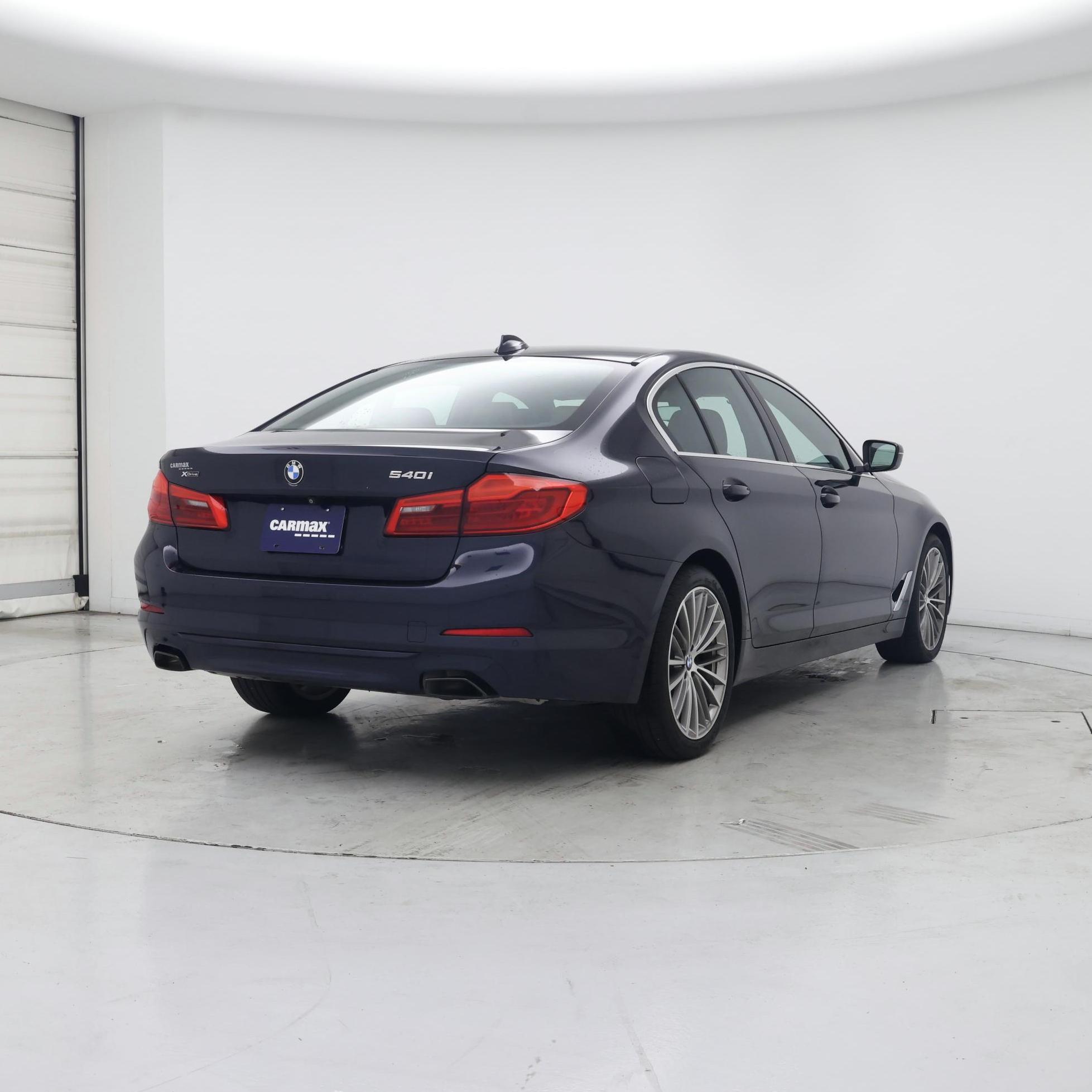 Thumbnail: 2019 BMW 5 Series - 8