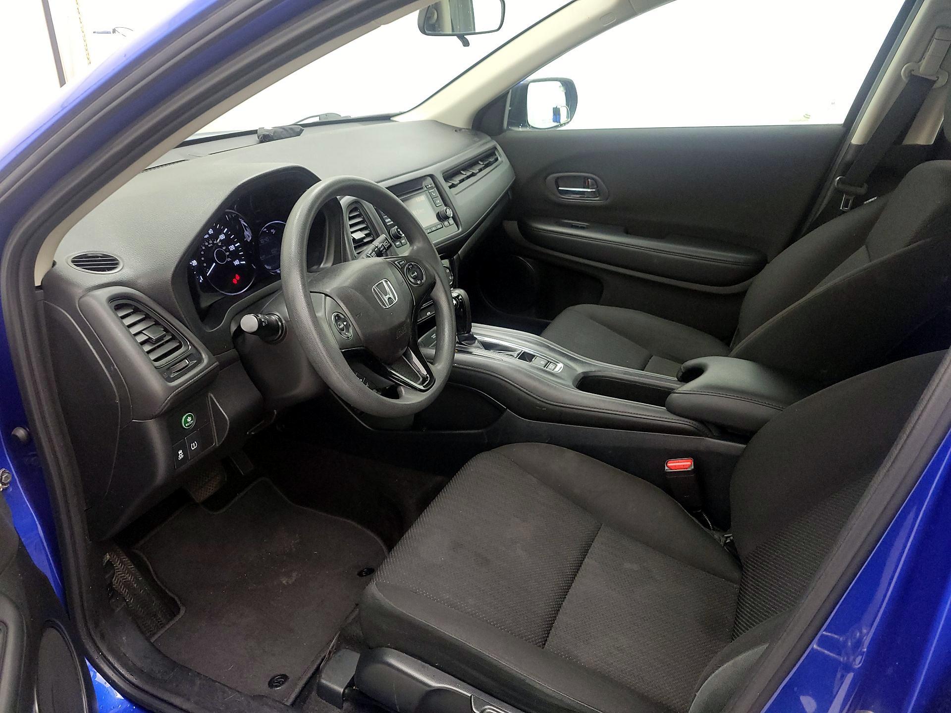 Thumbnail: 2018 Honda HR-V - 11