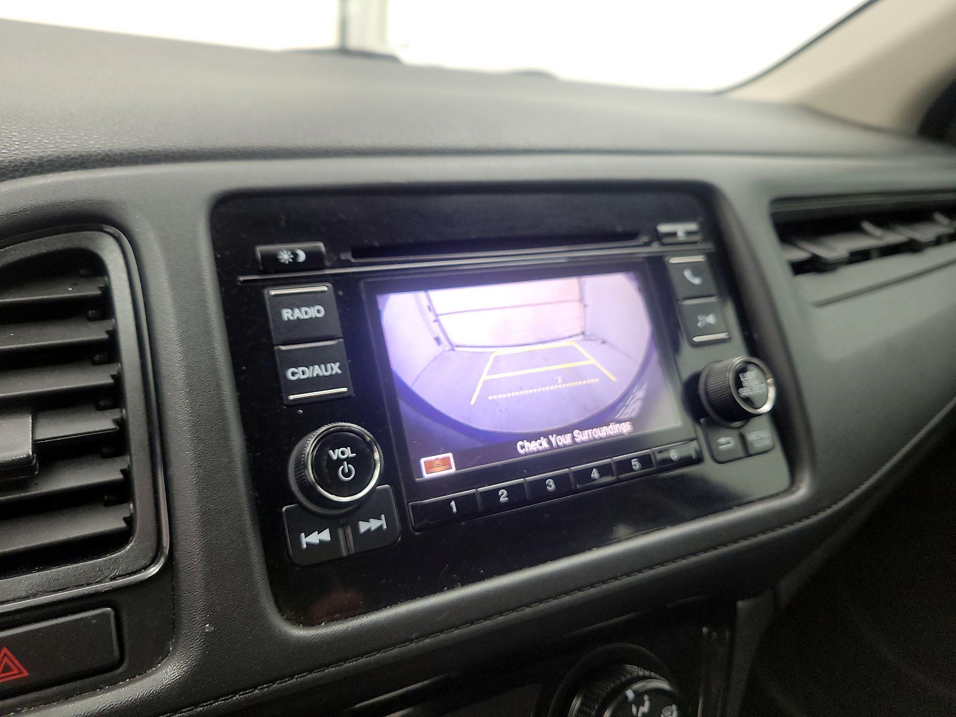 Thumbnail: 2018 Honda HR-V - 14
