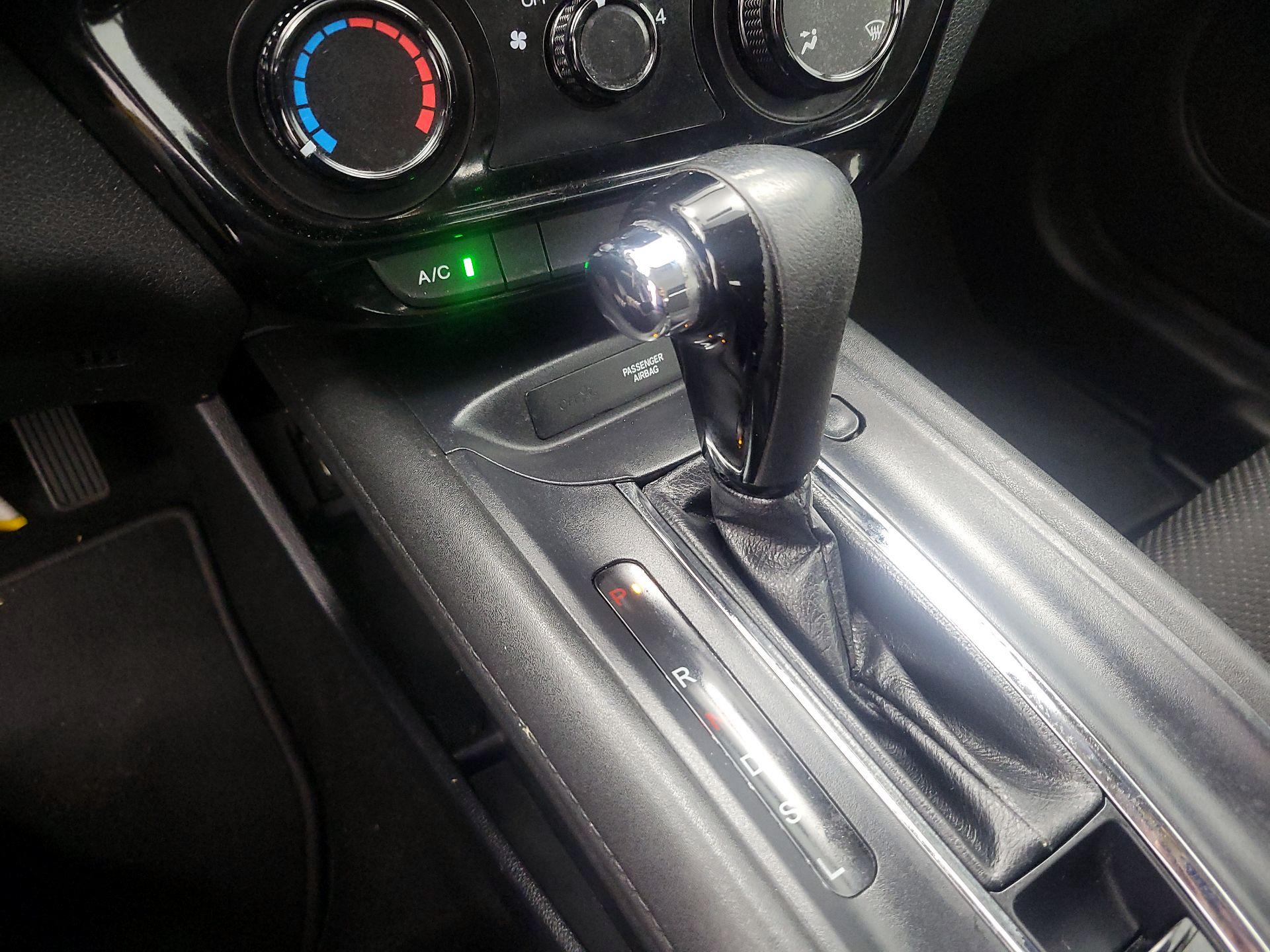 Thumbnail: 2018 Honda HR-V - 17