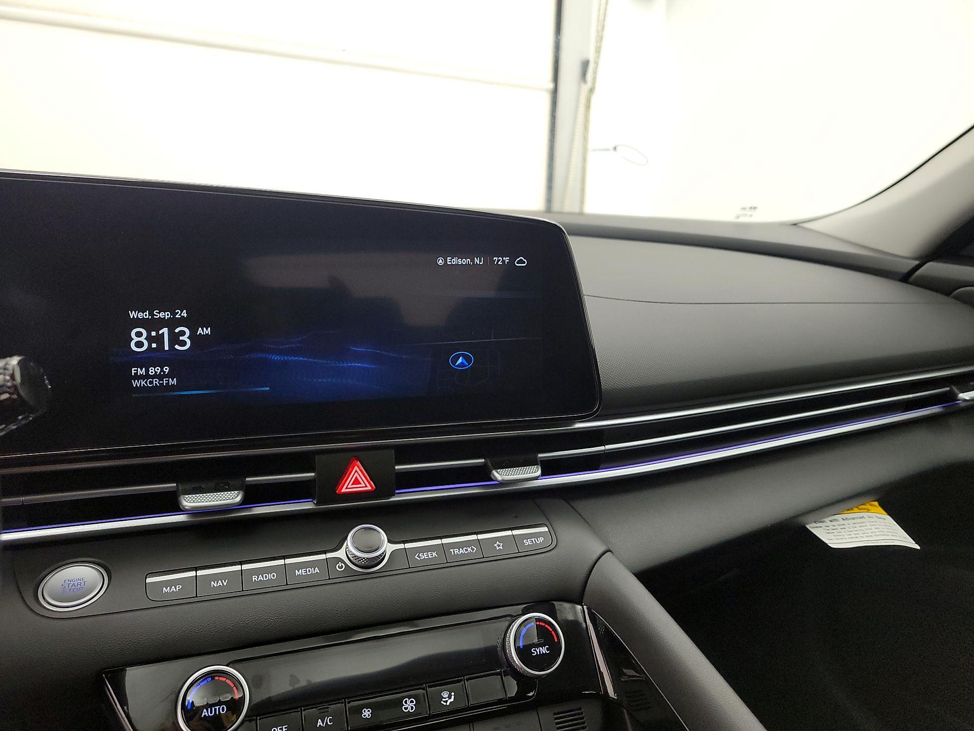 Thumbnail: 2024 Hyundai Elantra - 15