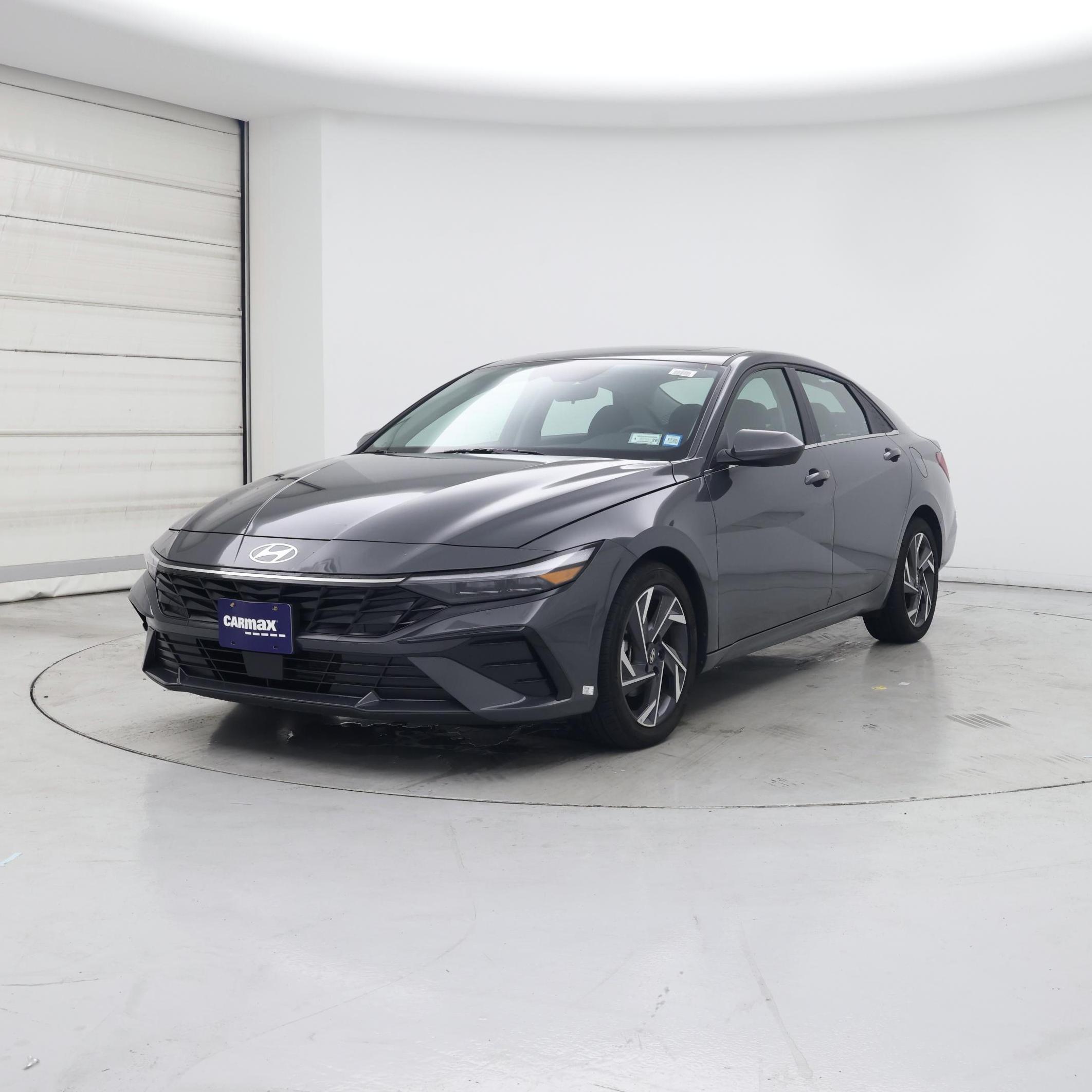 Thumbnail: 2024 Hyundai Elantra - 4