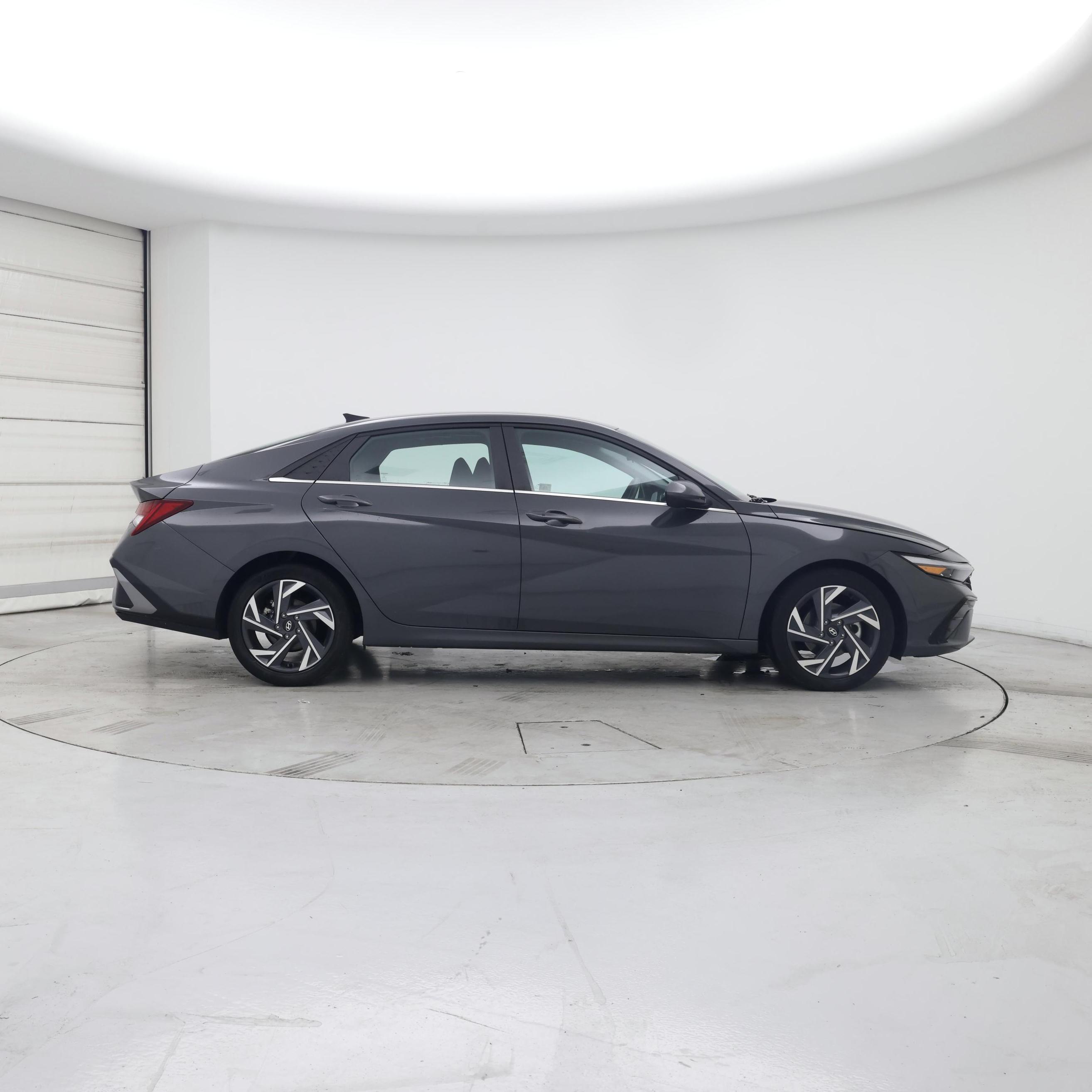 Thumbnail: 2024 Hyundai Elantra - 7