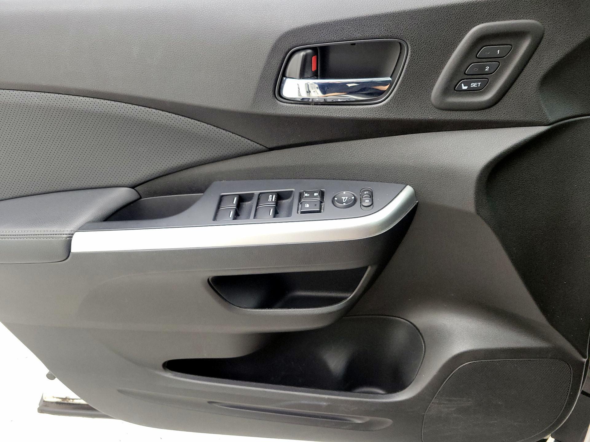 Thumbnail: 2015 Honda CR-V - 12