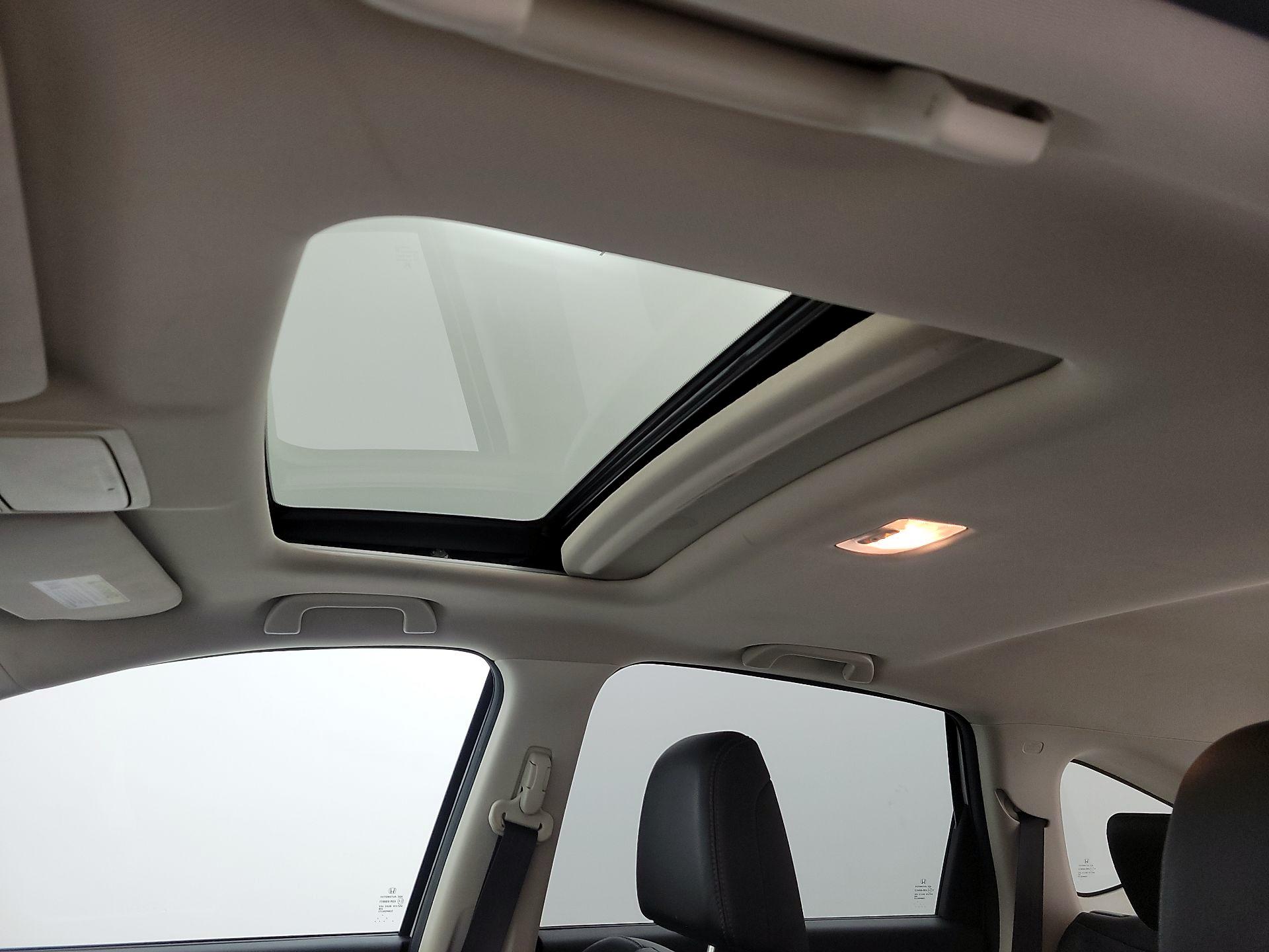 Thumbnail: 2015 Honda CR-V - 18