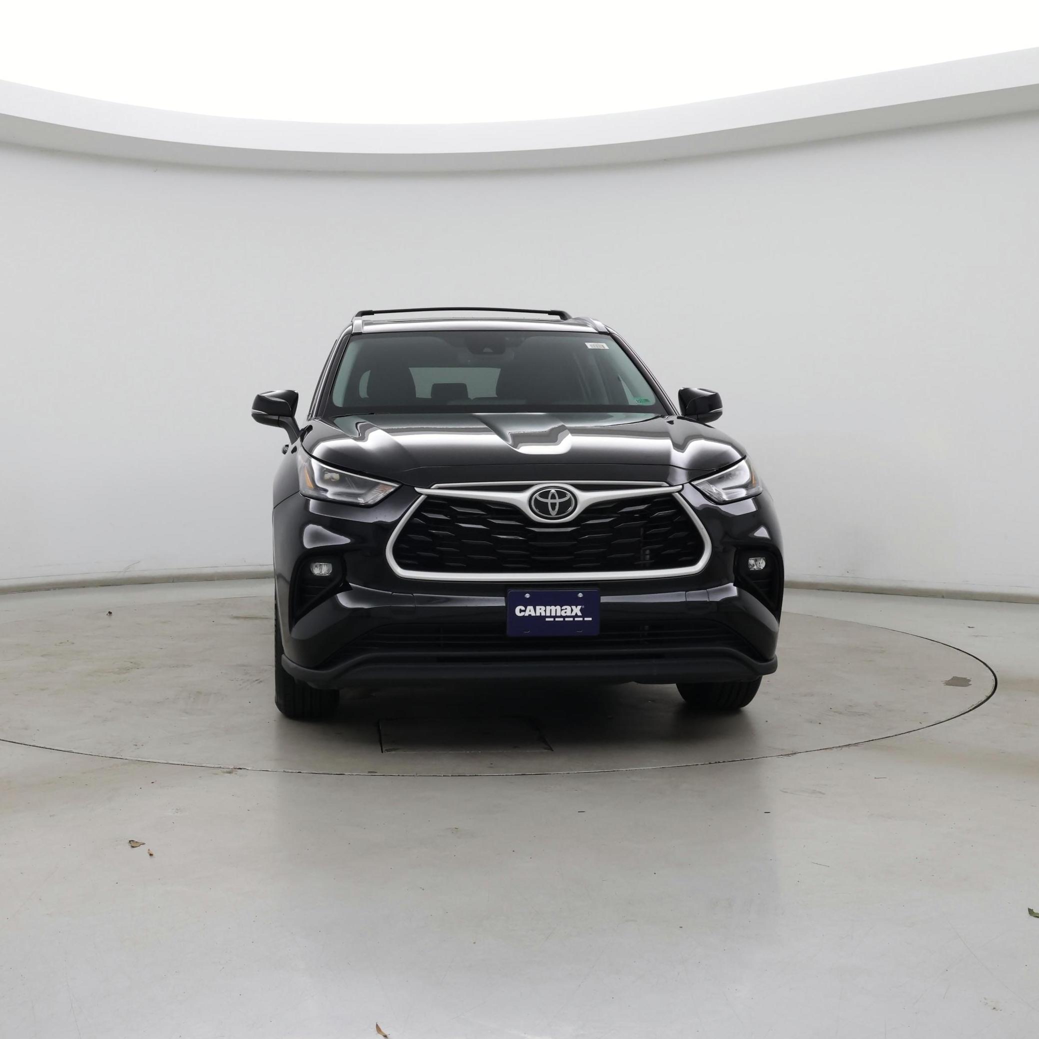 Thumbnail: 2023 Toyota Highlander - 5