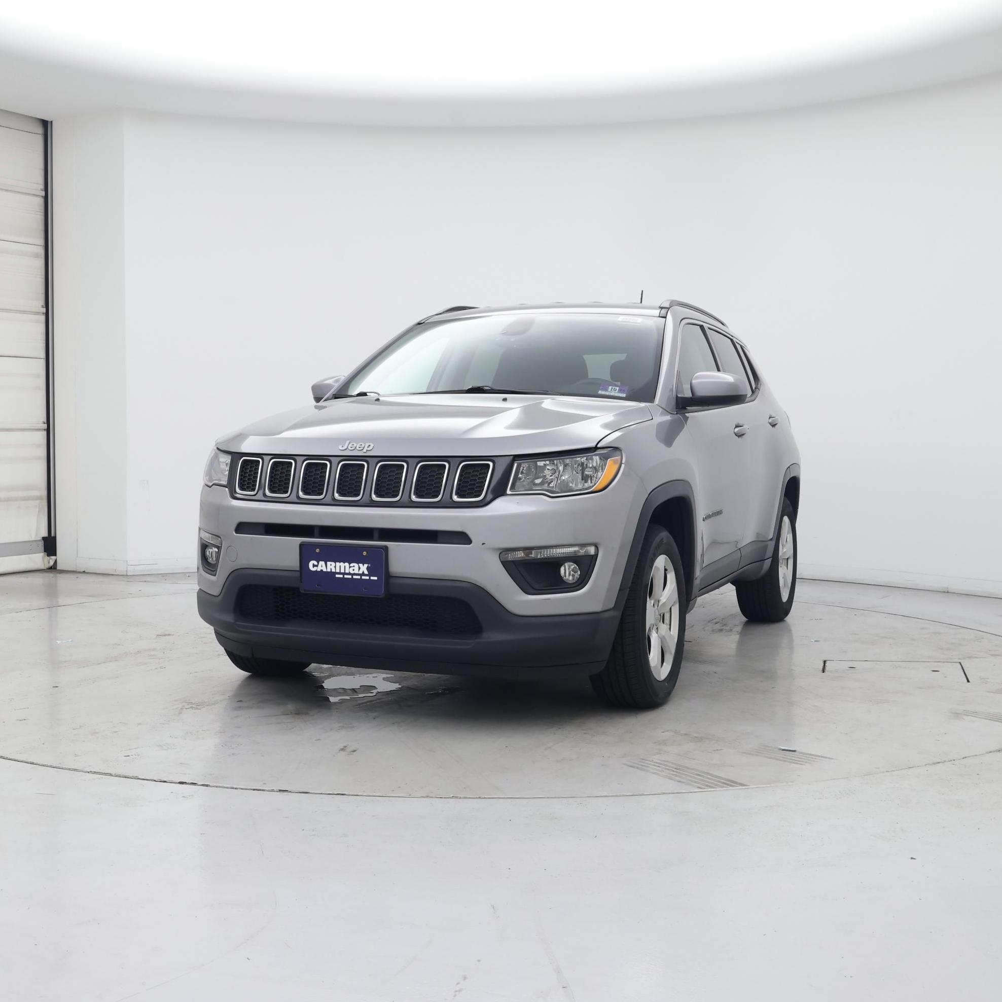 Thumbnail: 2019 Jeep Compass - 4