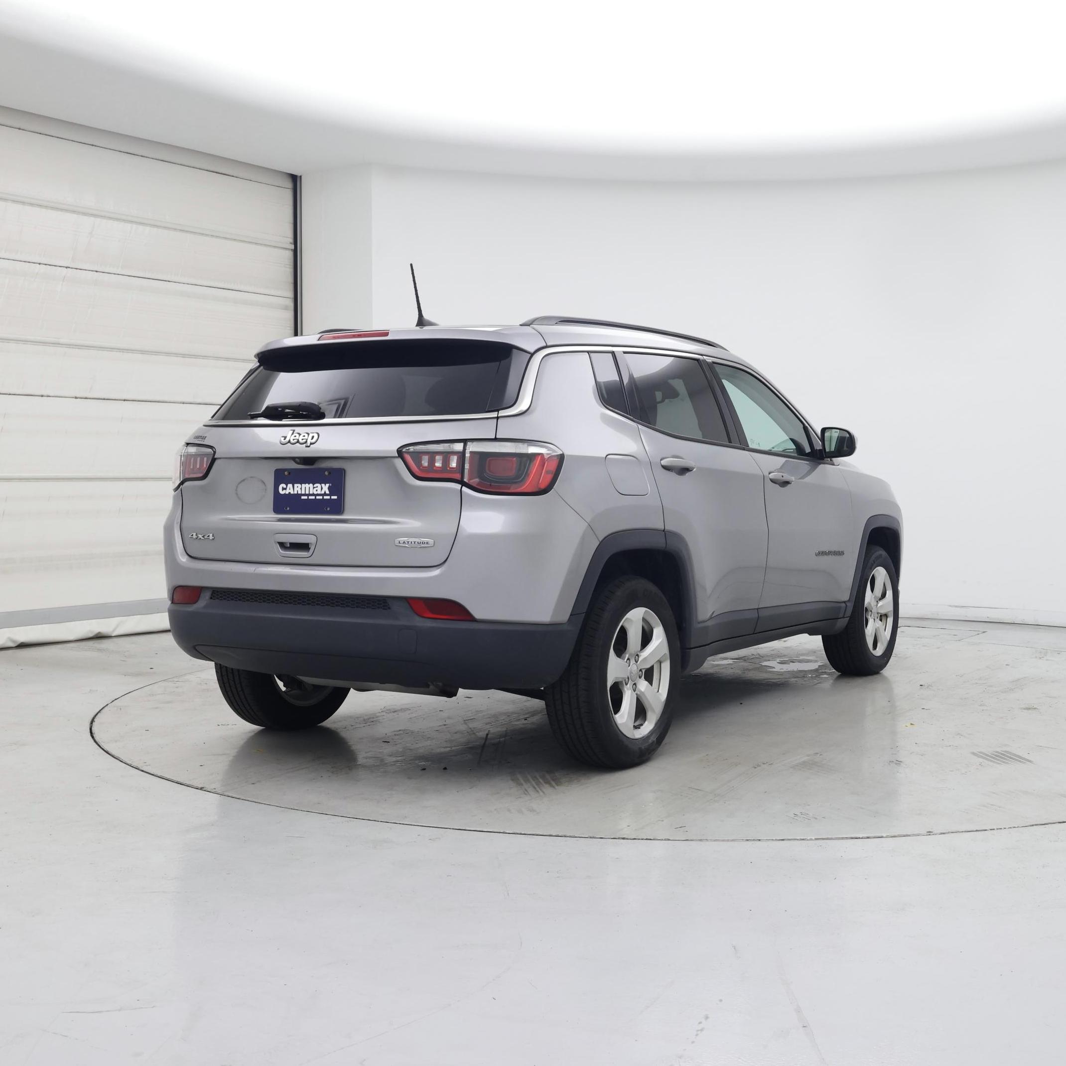 Thumbnail: 2019 Jeep Compass - 8