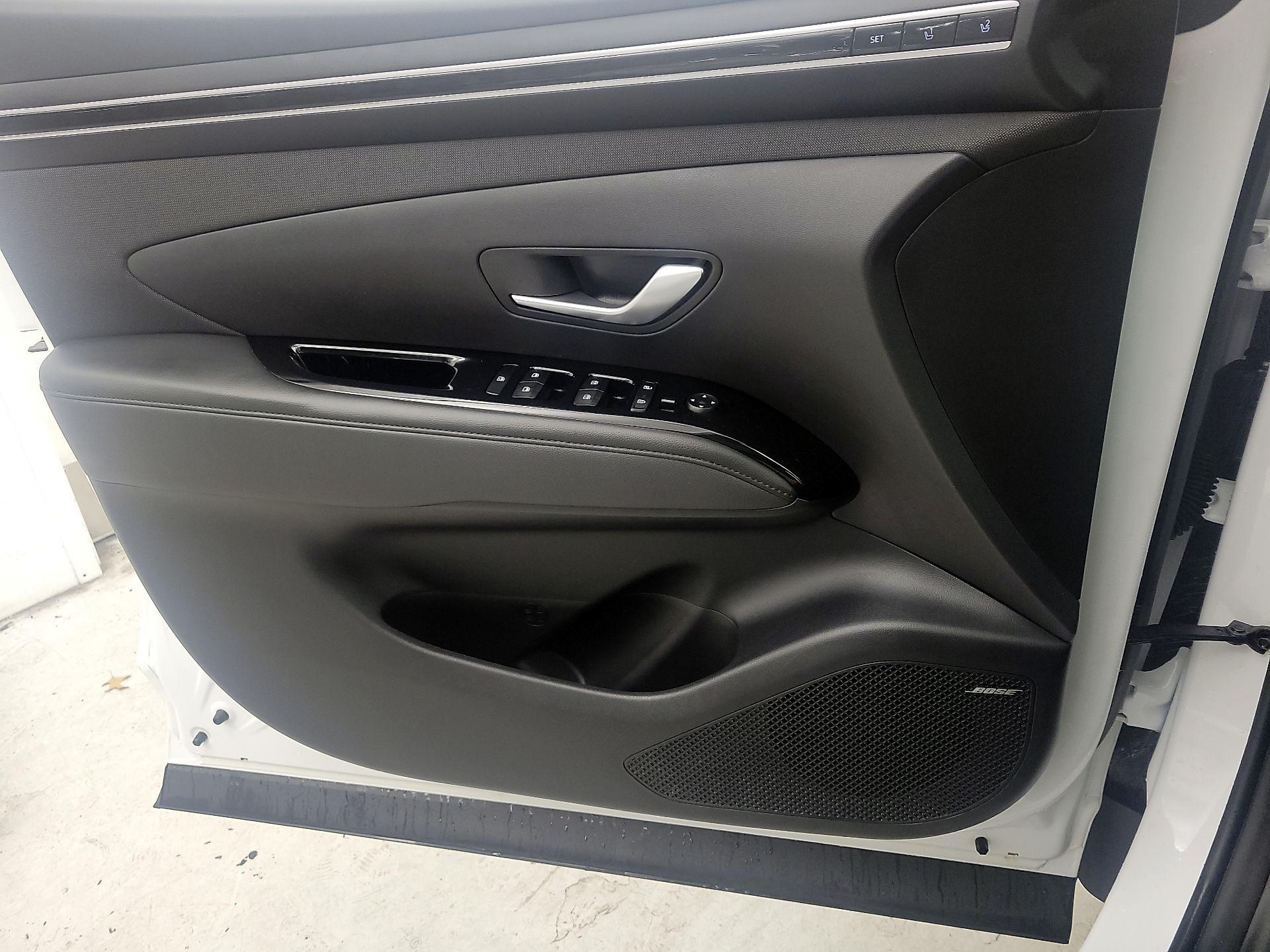 Thumbnail: 2022 Hyundai Tucson - 12