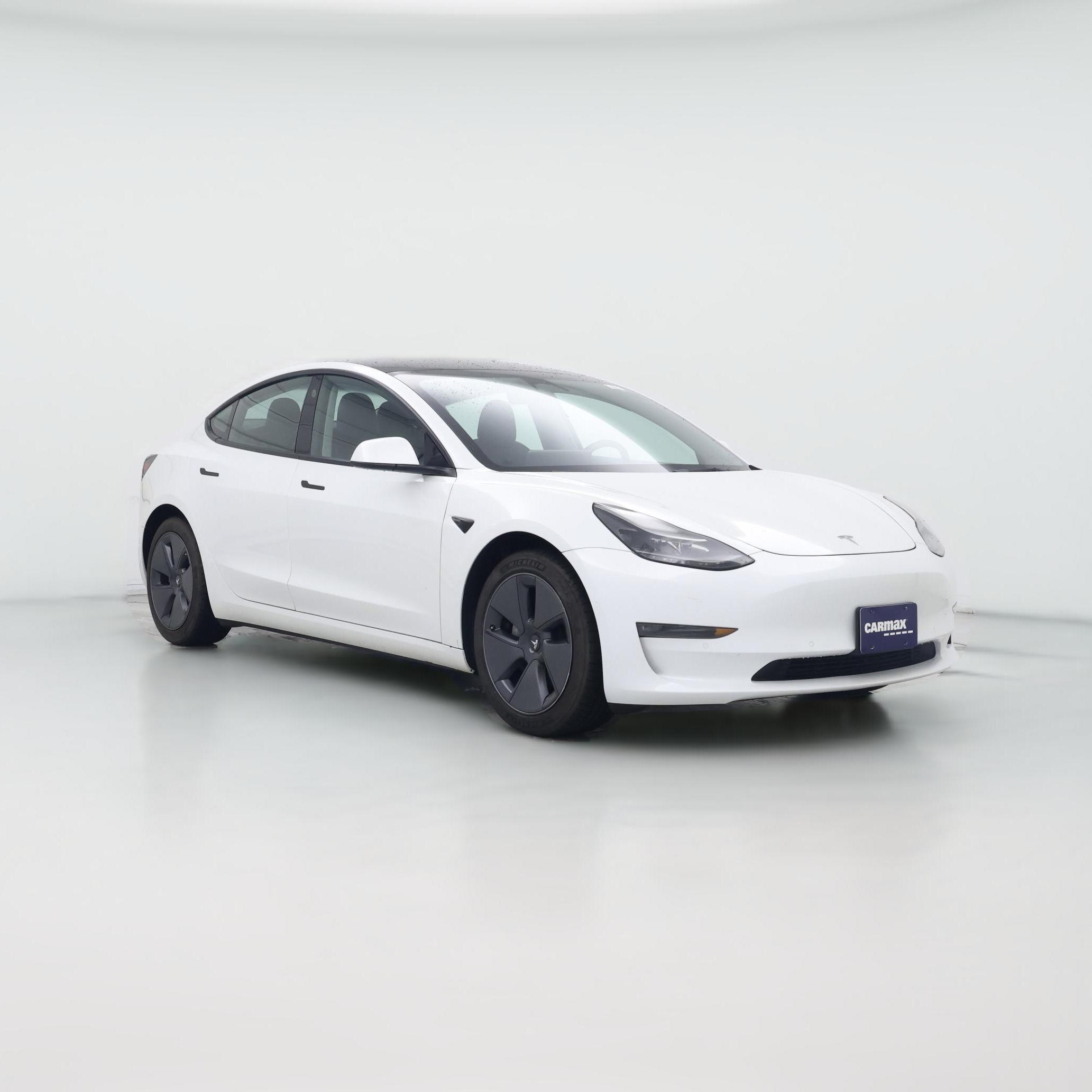 Thumbnail: 2022 Tesla Model 3 - 1