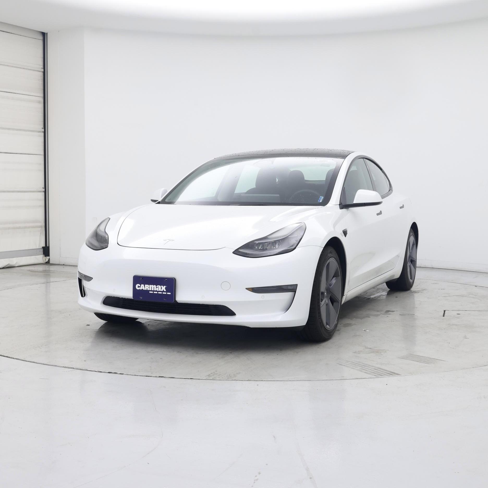 Thumbnail: 2022 Tesla Model 3 - 4