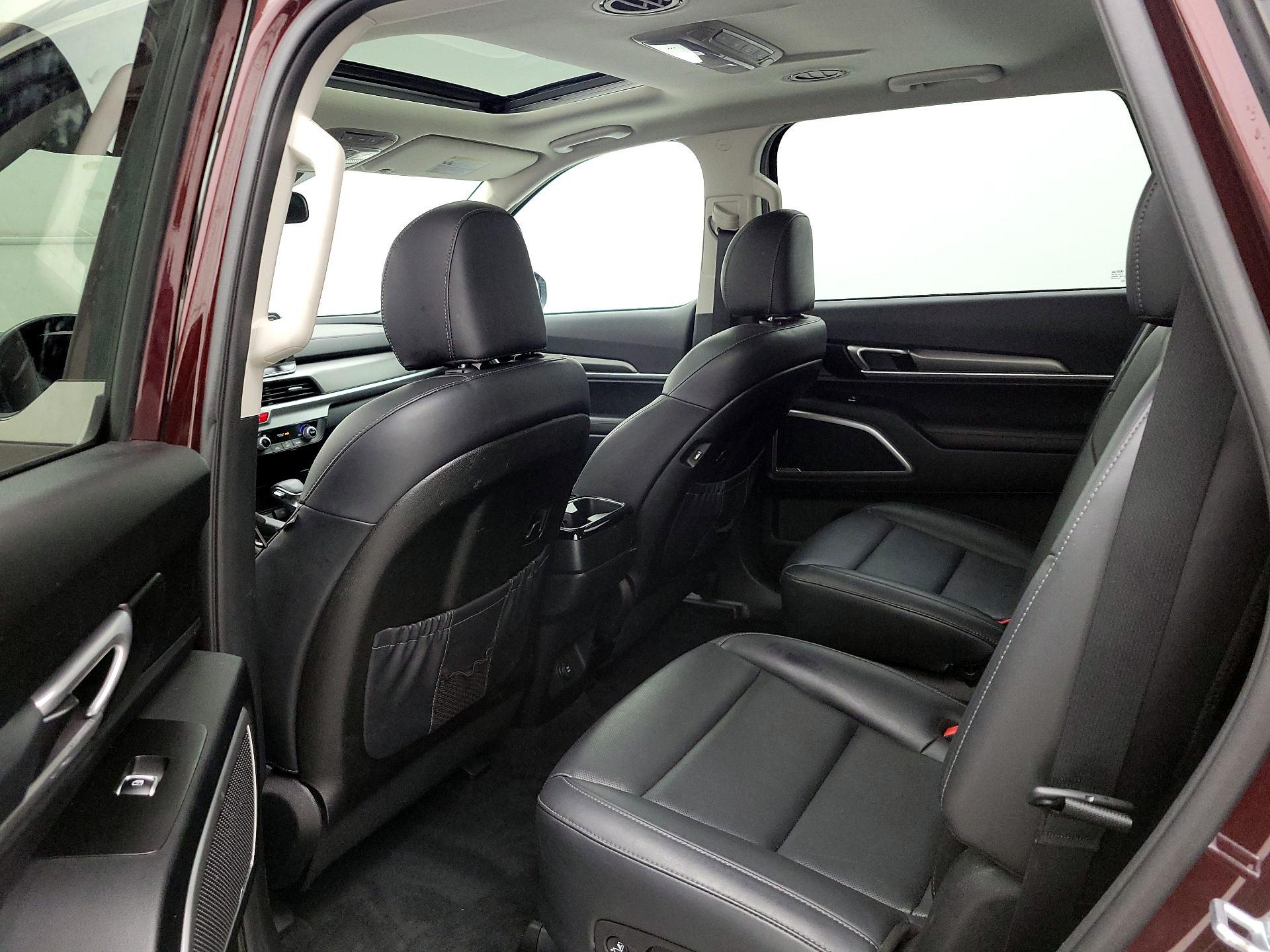 Thumbnail: 2020 Kia Telluride - 20