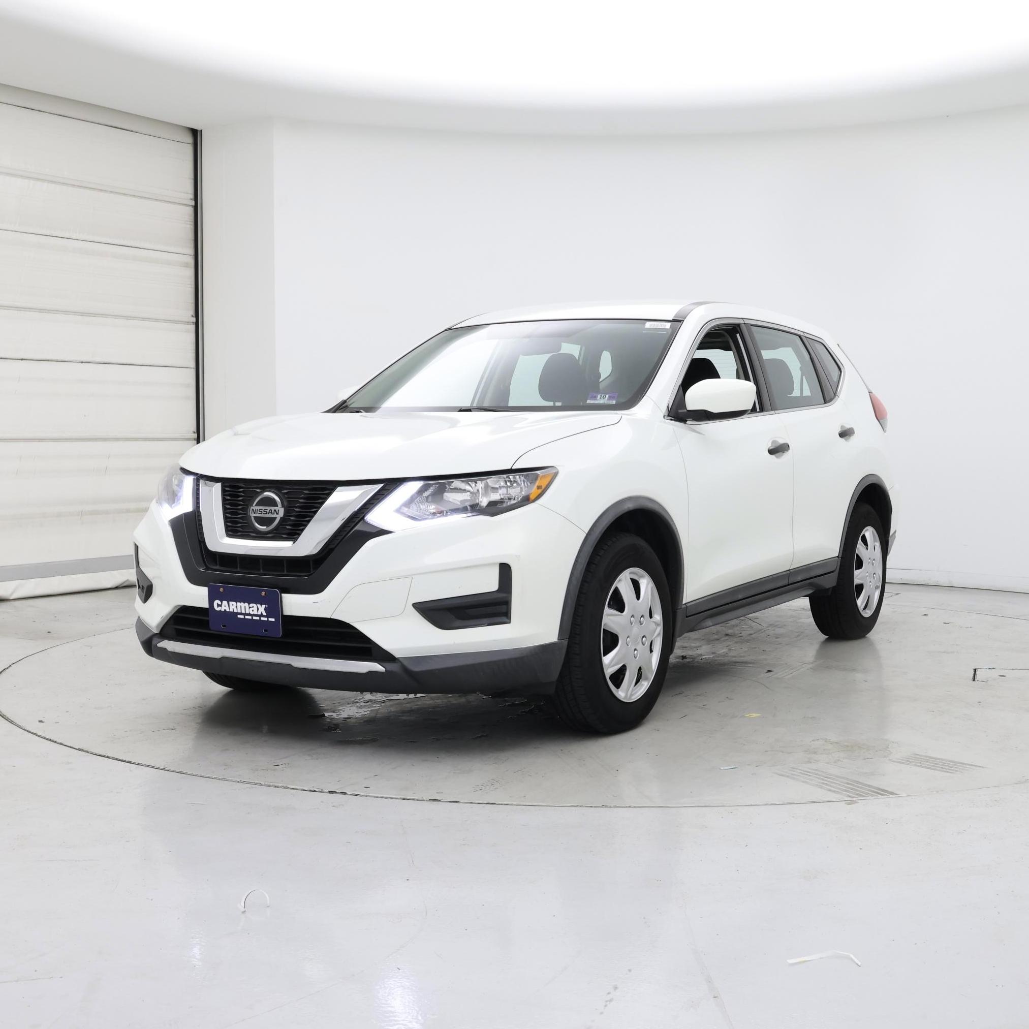 Thumbnail: 2018 Nissan Rogue - 4